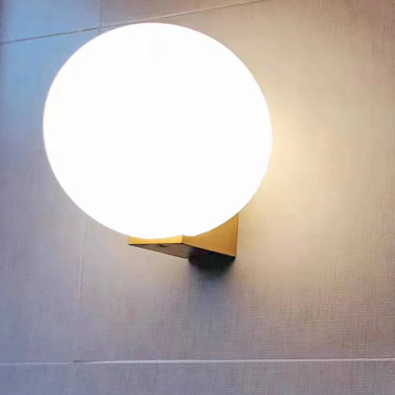 Настенный светильник POLLY L2 от ImperiumLoft Настенный светильник POLLY L2 от ImperiumLoft