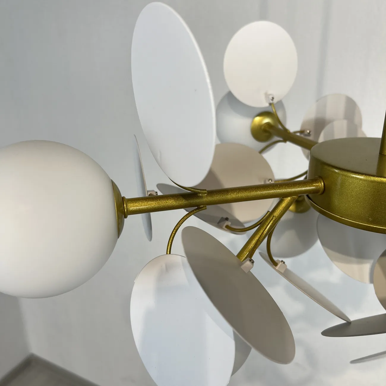 Люстра MATISSE SELF 8 от ImperiumLoft Люстра MATISSE SELF 8 от ImperiumLoft