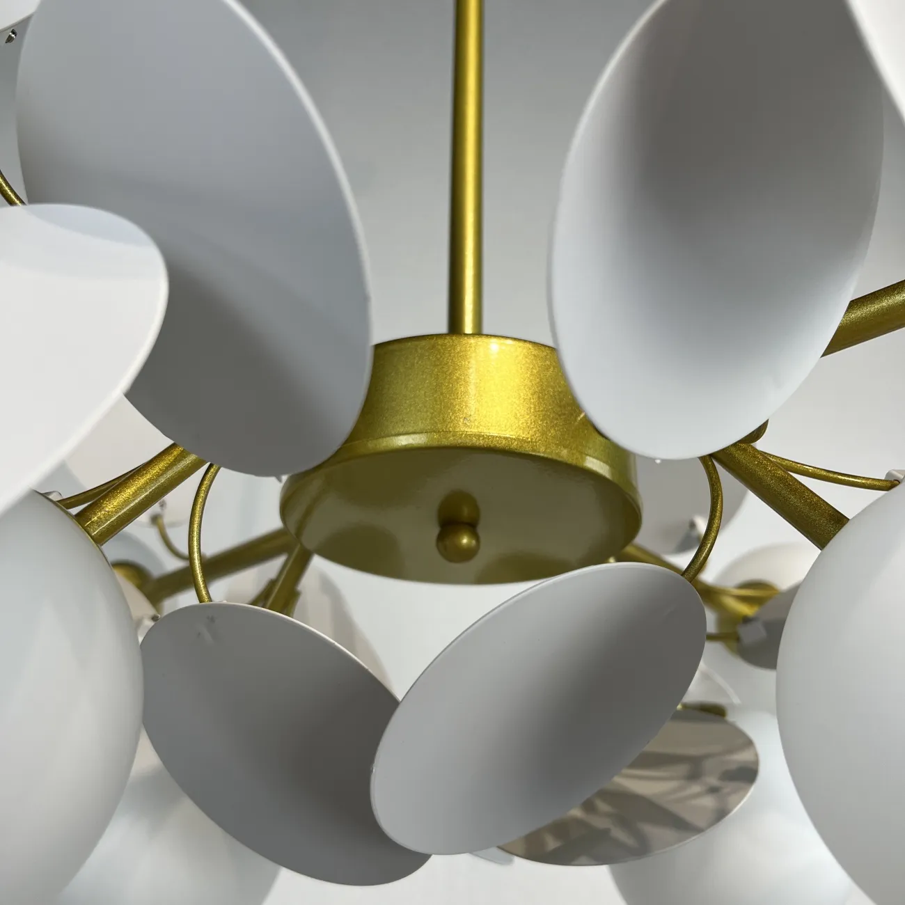 Люстра MATISSE SELF 8 от ImperiumLoft Люстра MATISSE SELF 8 от ImperiumLoft