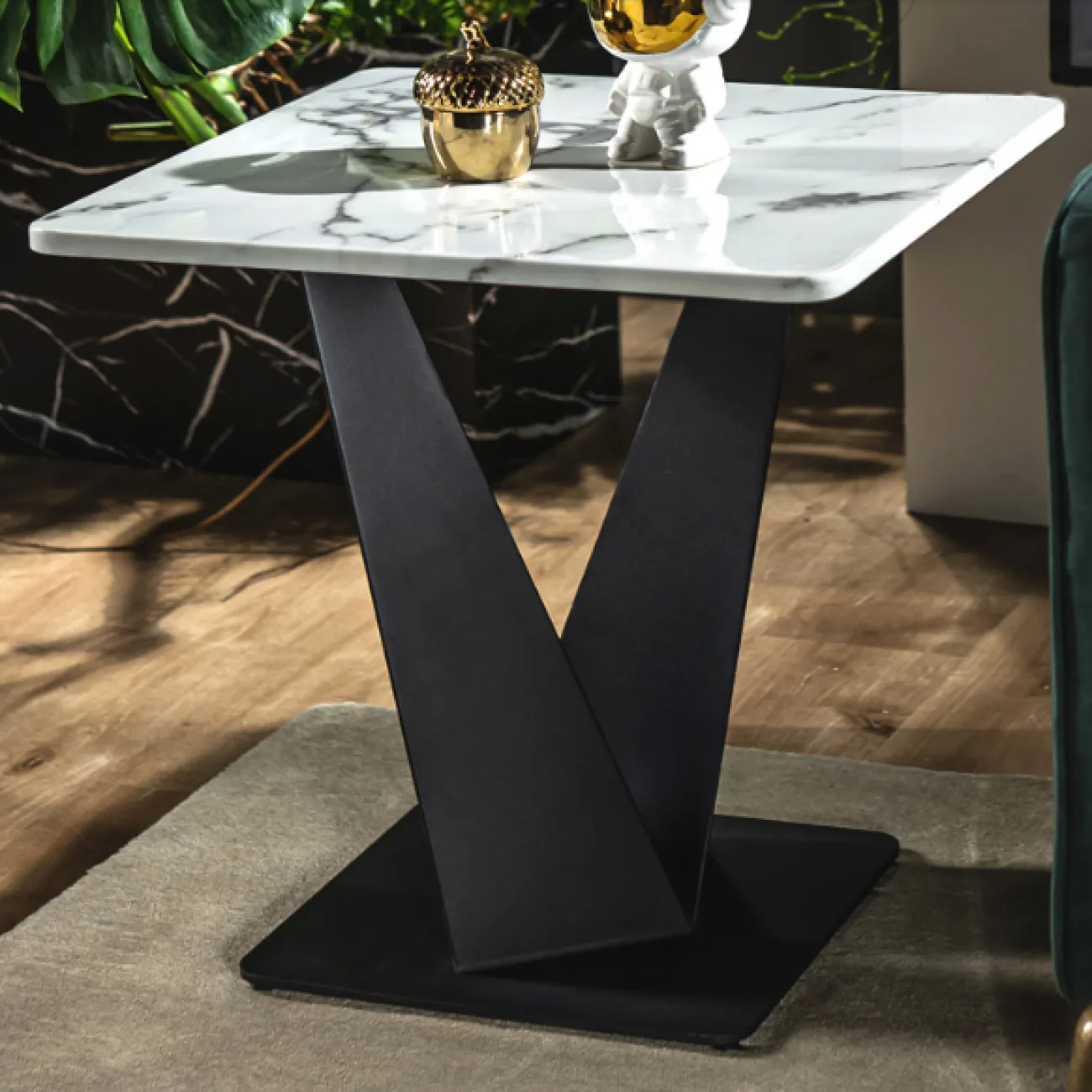 Дизайнерский журнальный столик LaLume-AP00282