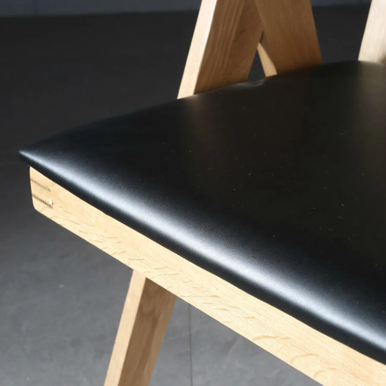 Дизайнерский обеденный стул LaLume-ST00213