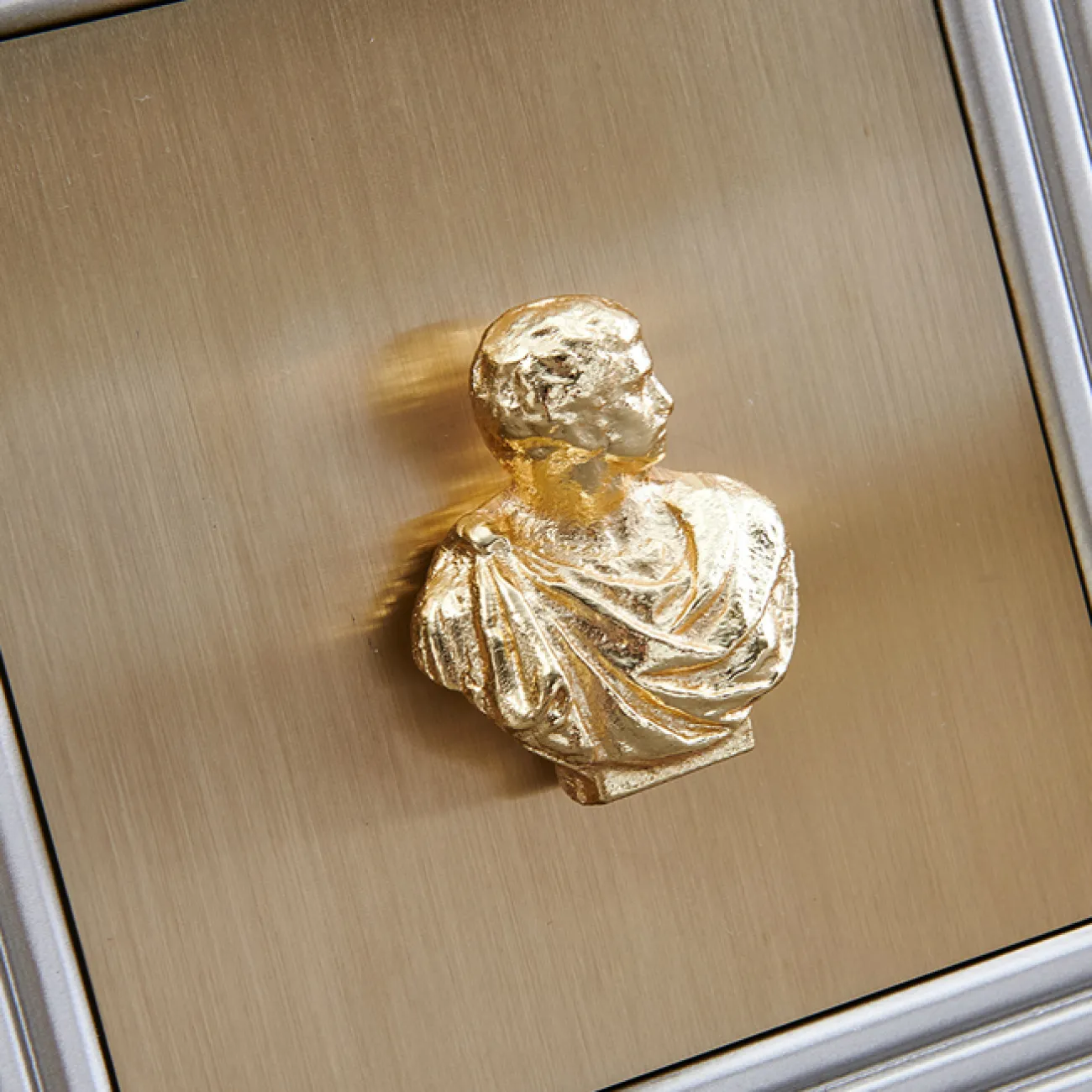 Дизайнерский комод - LaLume-LK00108