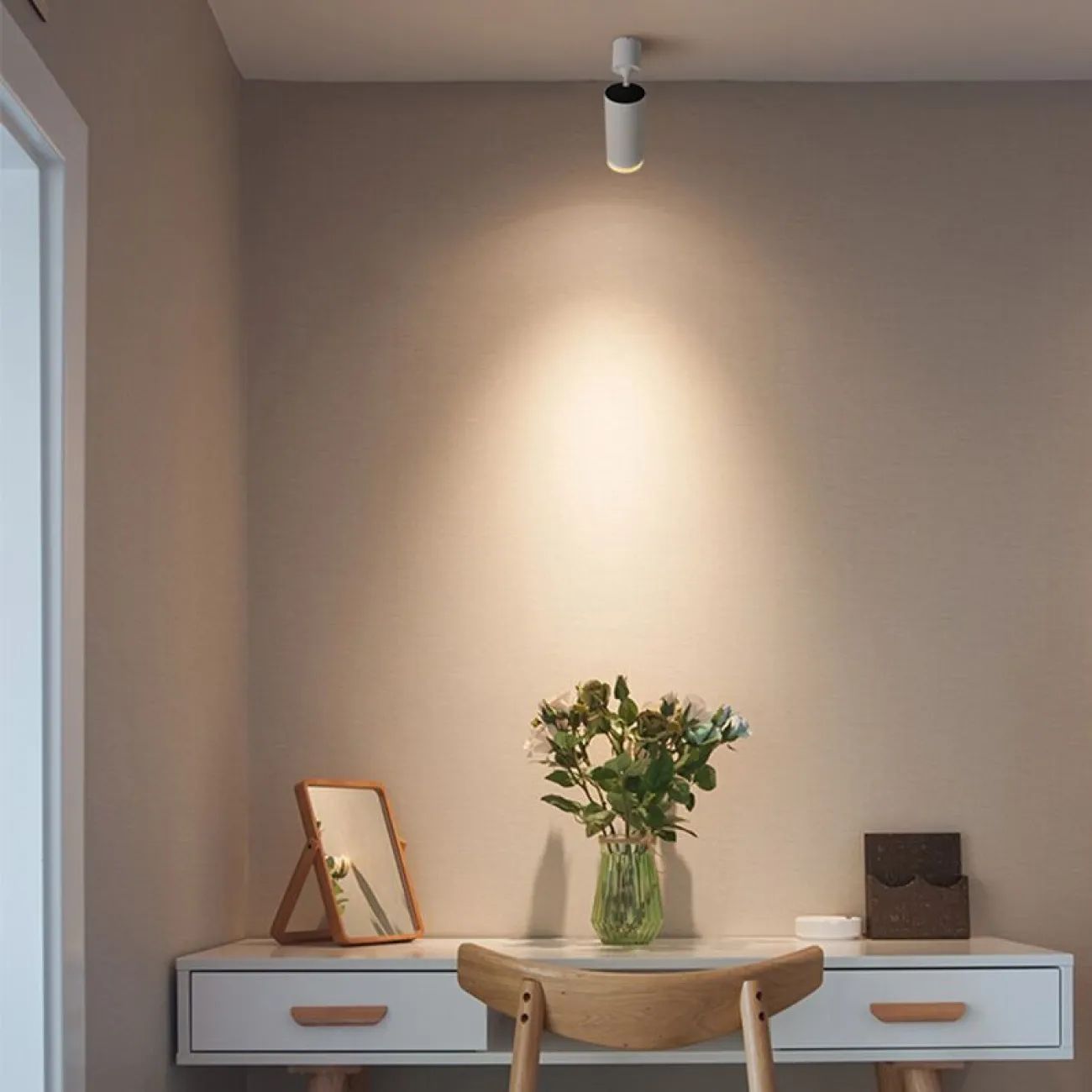 Потолочный светильник UNI S Черный от ImperiumLoft Потолочный светильник UNI S Черный от ImperiumLoft