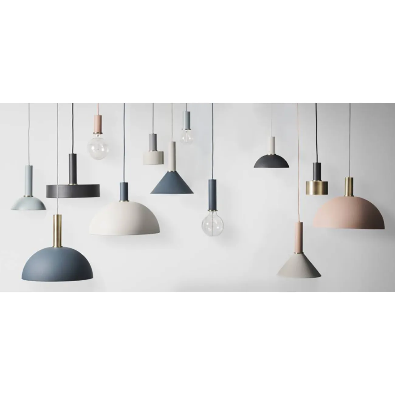 Подвесной светильник Ferm Living Socket Pendant High от LaLume