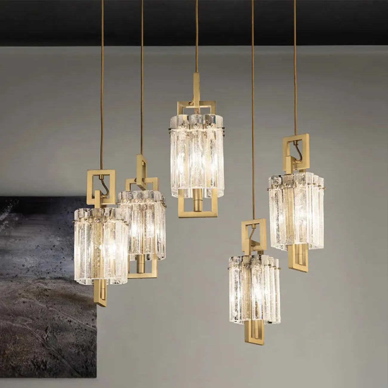 Комбинация подвесов с прямоугольными плафонами из хрустальных пластин с эффектом льда на металлической раме BENNA COMBO