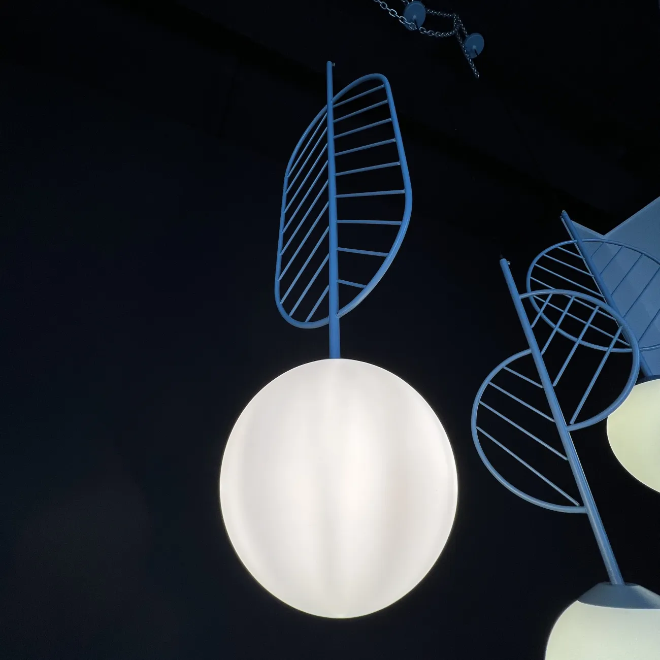 Подвесной светильник LEAF C Голубой от ImperiumLoft Подвесной светильник LEAF C Голубой от ImperiumLoft