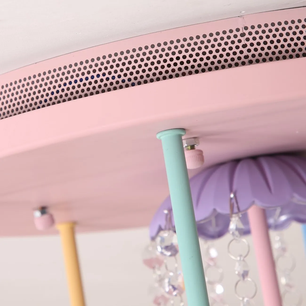 Подвесная люстра RAINBOW HANG от ImperiumLoft Подвесная люстра RAINBOW HANG от ImperiumLoft