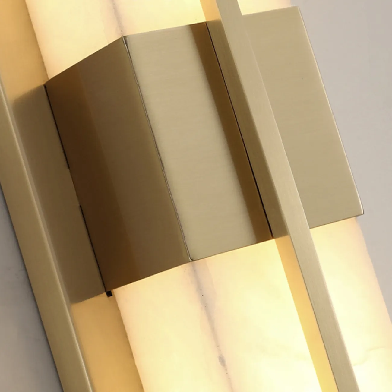 Настенный светильник GLEE B от ImperiumLoft Настенный светильник GLEE B от ImperiumLoft