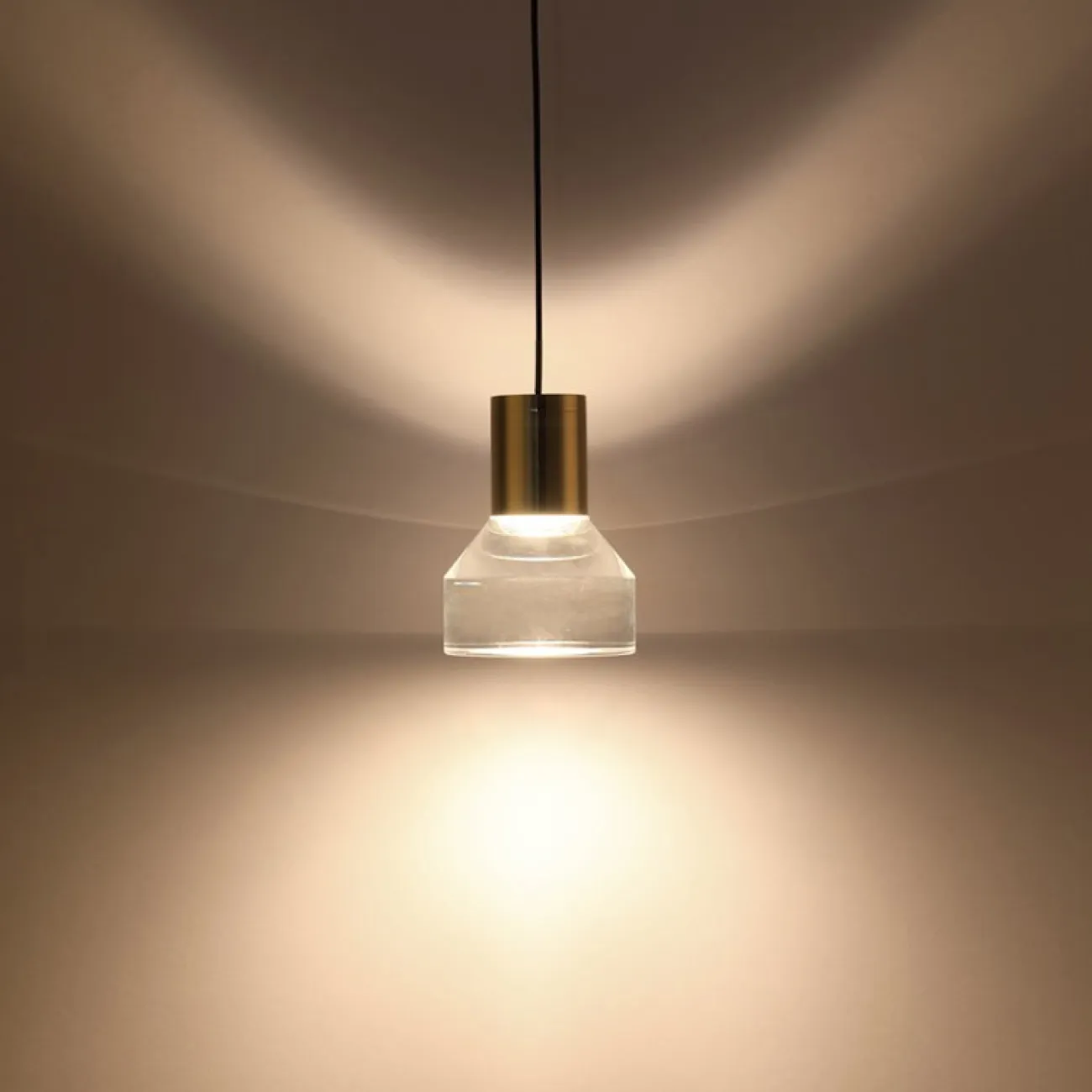 Подвесной светильник MEMORY B от ImperiumLoft