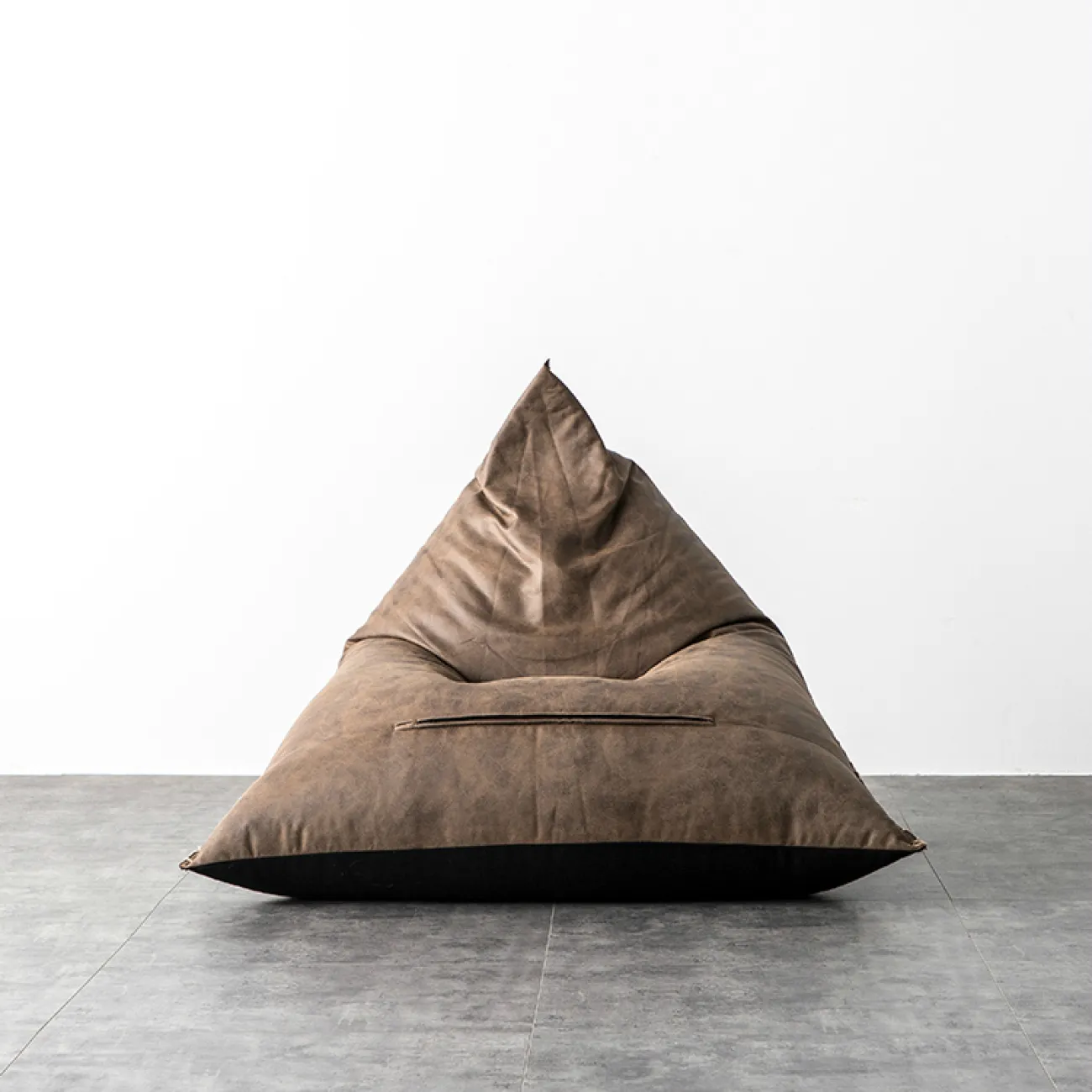 Дизайнерское кресло LaLume-KK00145 Дизайнерское кресло LaLume-KK00145