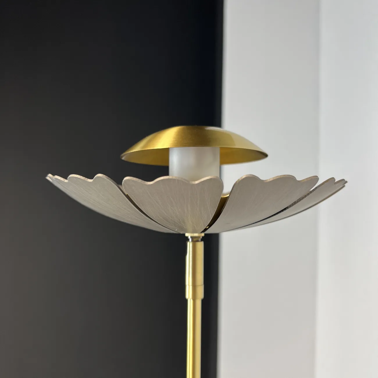 Торшер CAMELLIA FL Латунь от ImperiumLoft