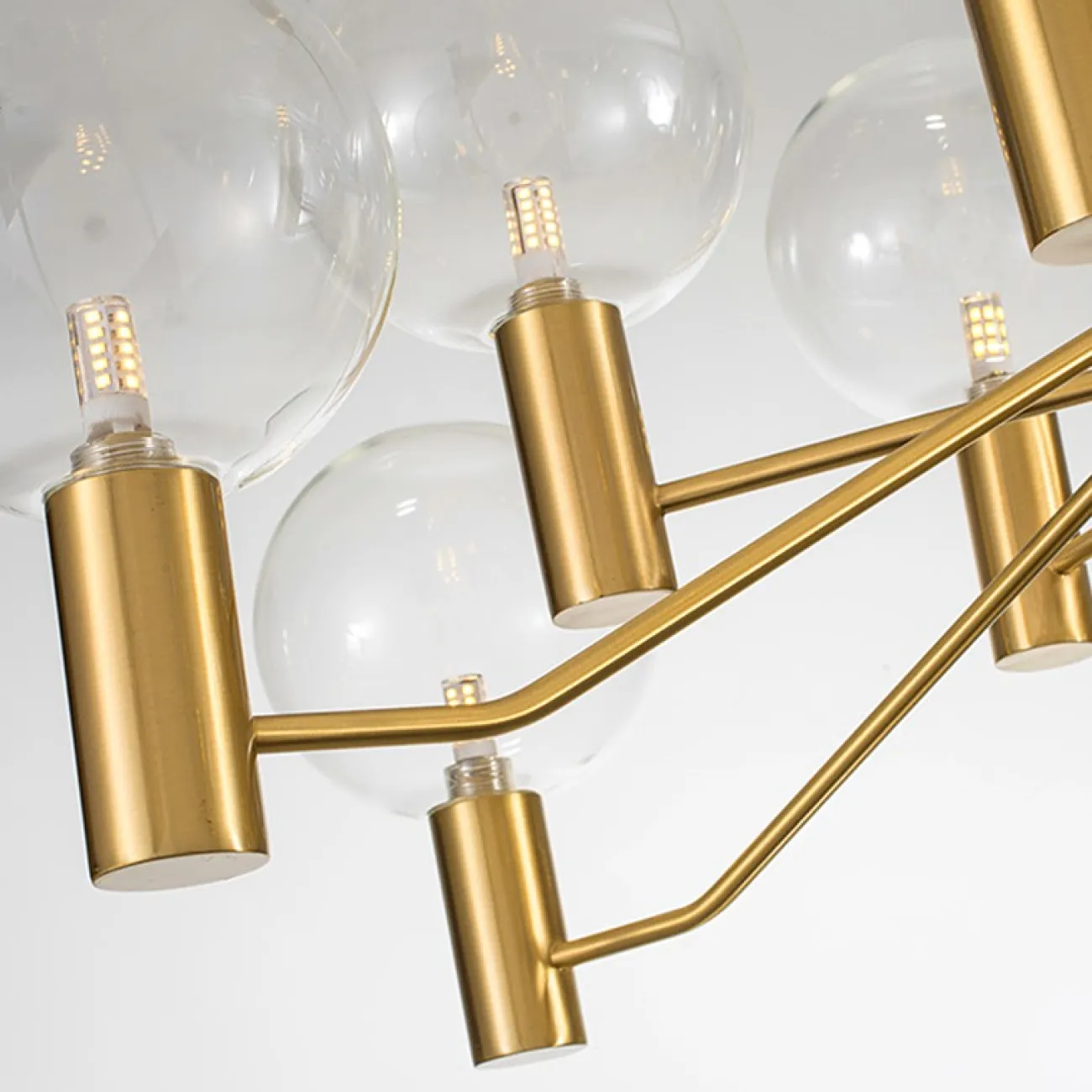 Подвесная люстра MORTEN L10 от ImperiumLoft Подвесная люстра MORTEN L10 от ImperiumLoft