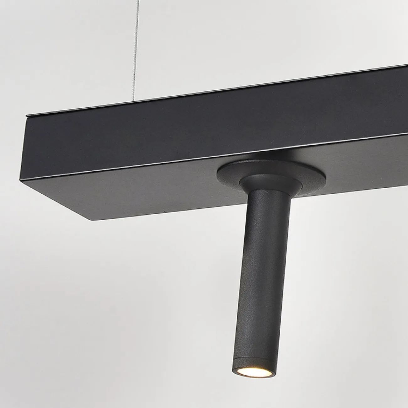 Подвесной светильник FLITTER LONG L4 от ImperiumLoft Подвесной светильник FLITTER LONG L4 от ImperiumLoft