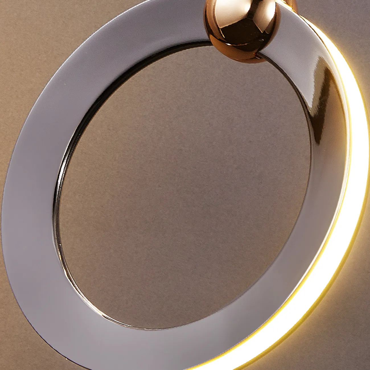 Готовая комбинация подвесных светильников с кольцевидными плафонами с белыми матовыми LED-панелями по внешнему контуру корпуса KARI L16 Brown