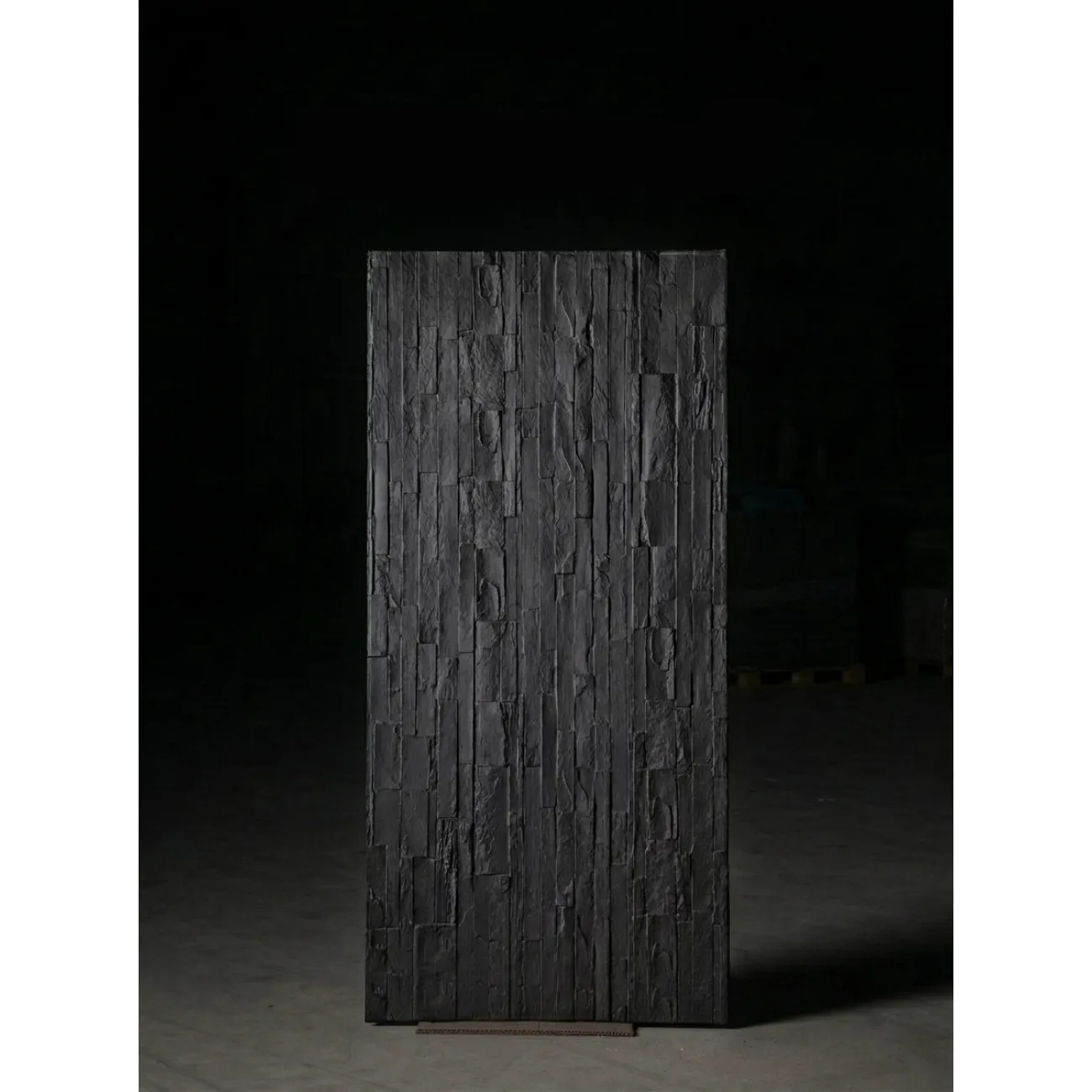 Гибкая керамическая панель KBS-P20292-Black Чёрный 600-1200-4 мм от LaLume Гибкая керамическая панель KBS-P20292-Black Чёрный 600-1200-4 мм от LaLume