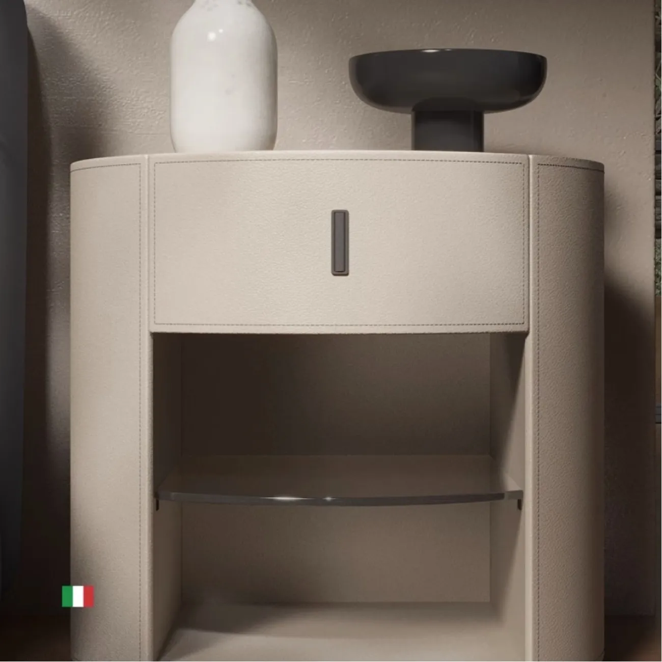 Прикроватная тумбочка из седельной кожи KBOOS 35777-29