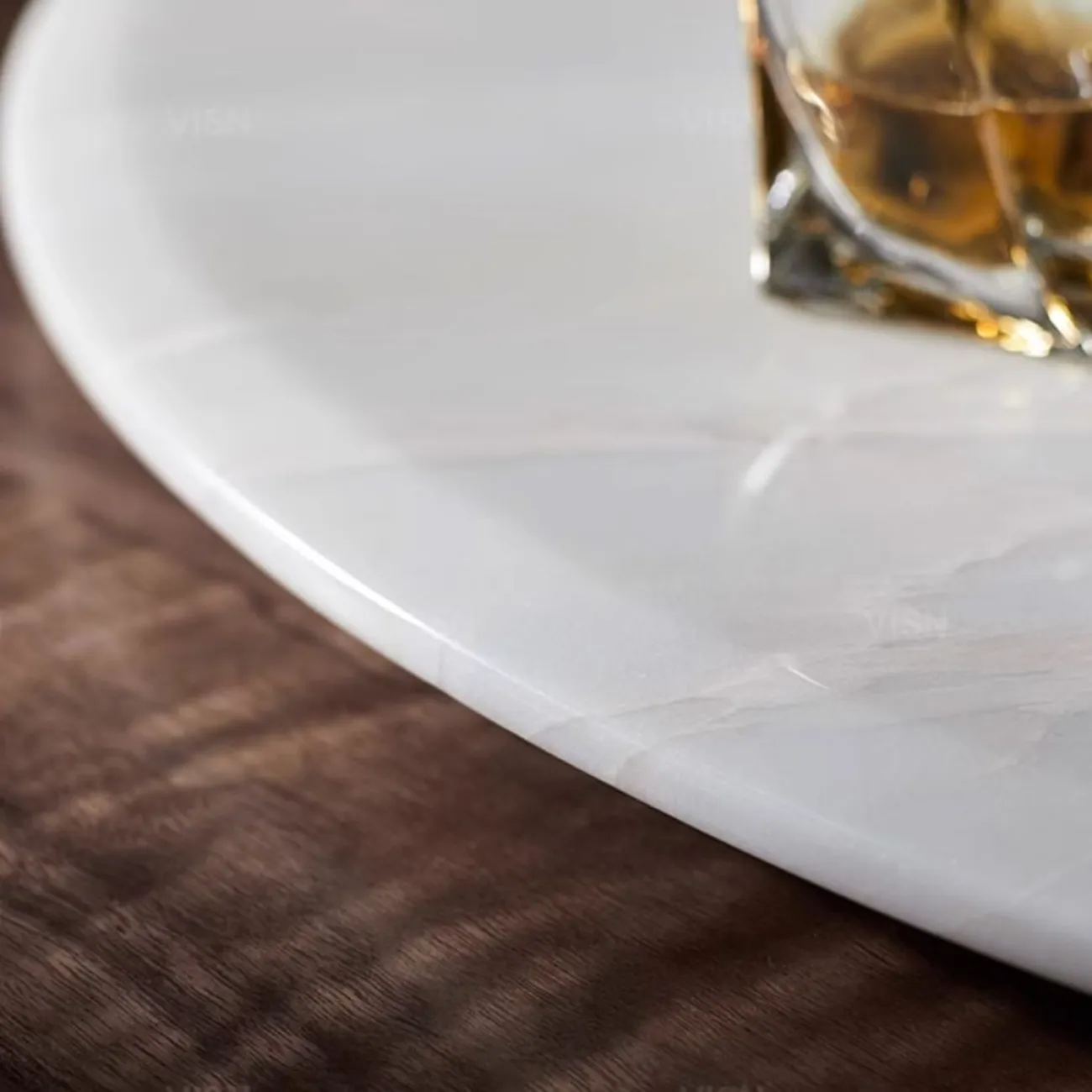 Роскошный круглый обеденный стол из массива дерева  LUXURY VISN 35816-29