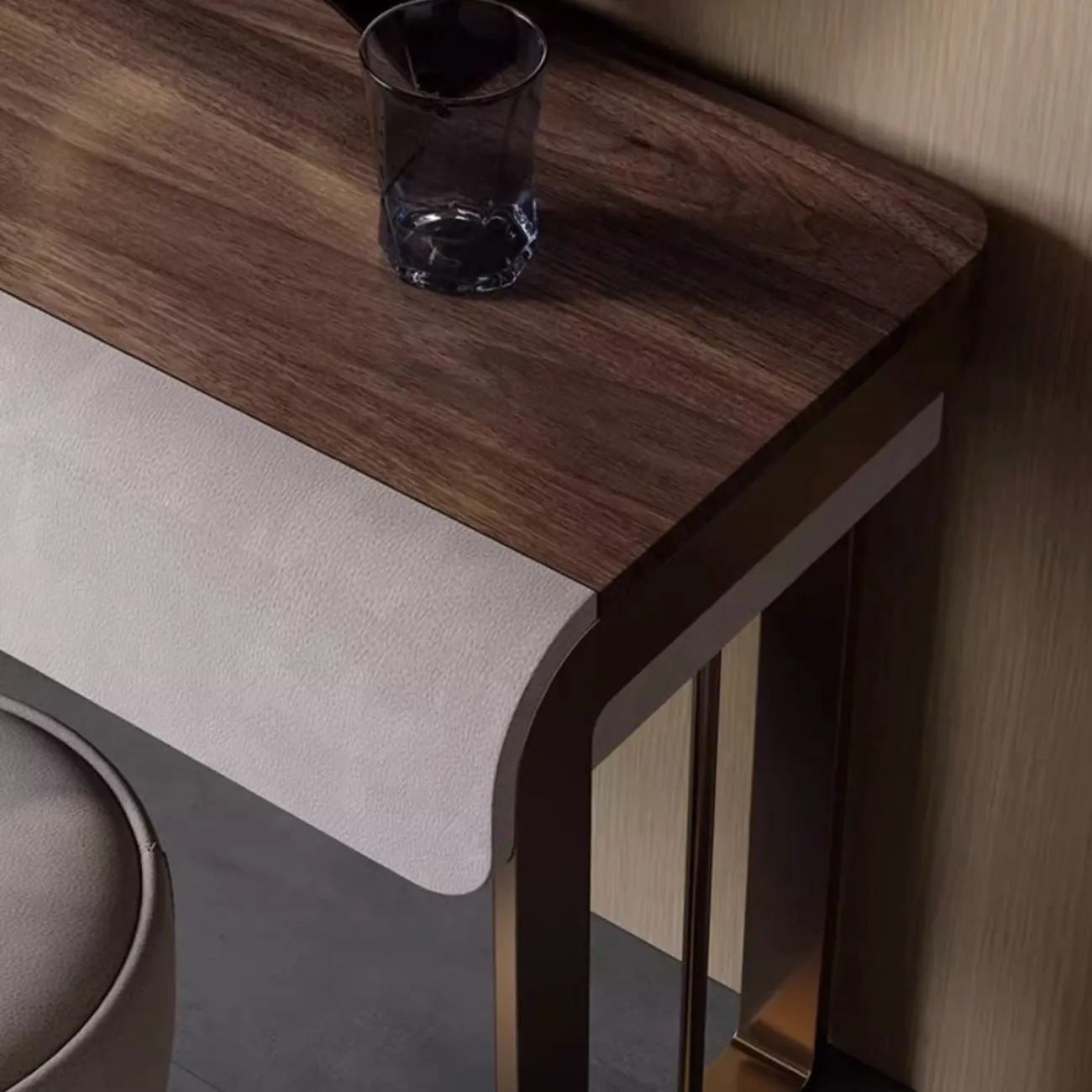 Роскошный туалетный столик с умным зеркалом из массива дерева LUXURY VISN 35819-29