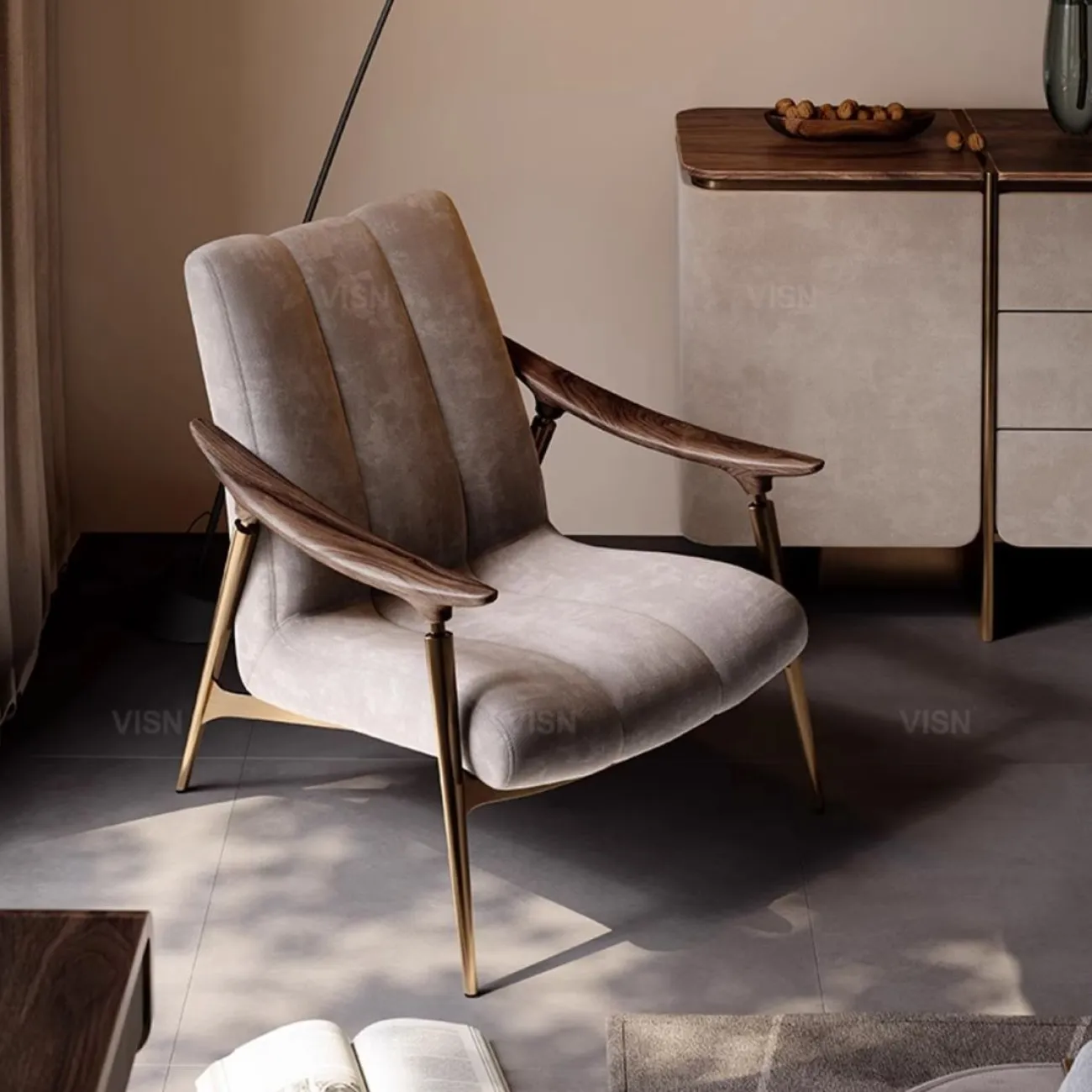 Итальянский кожаной кресло из массива чёрного ореха LUXURY VISN 35820-29