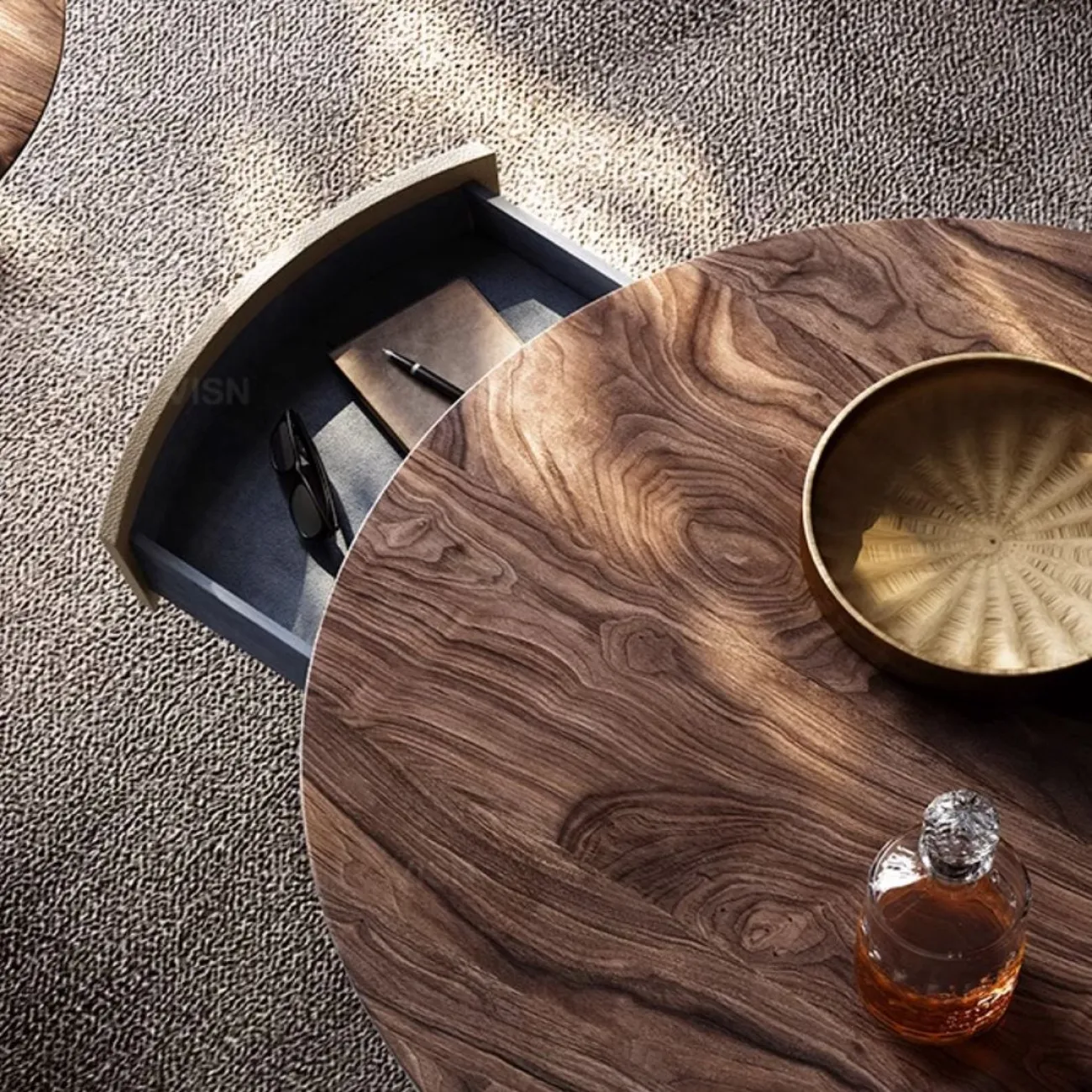 Роскошный журнальный столик из массива дерева LUXURY VISN 35827-29