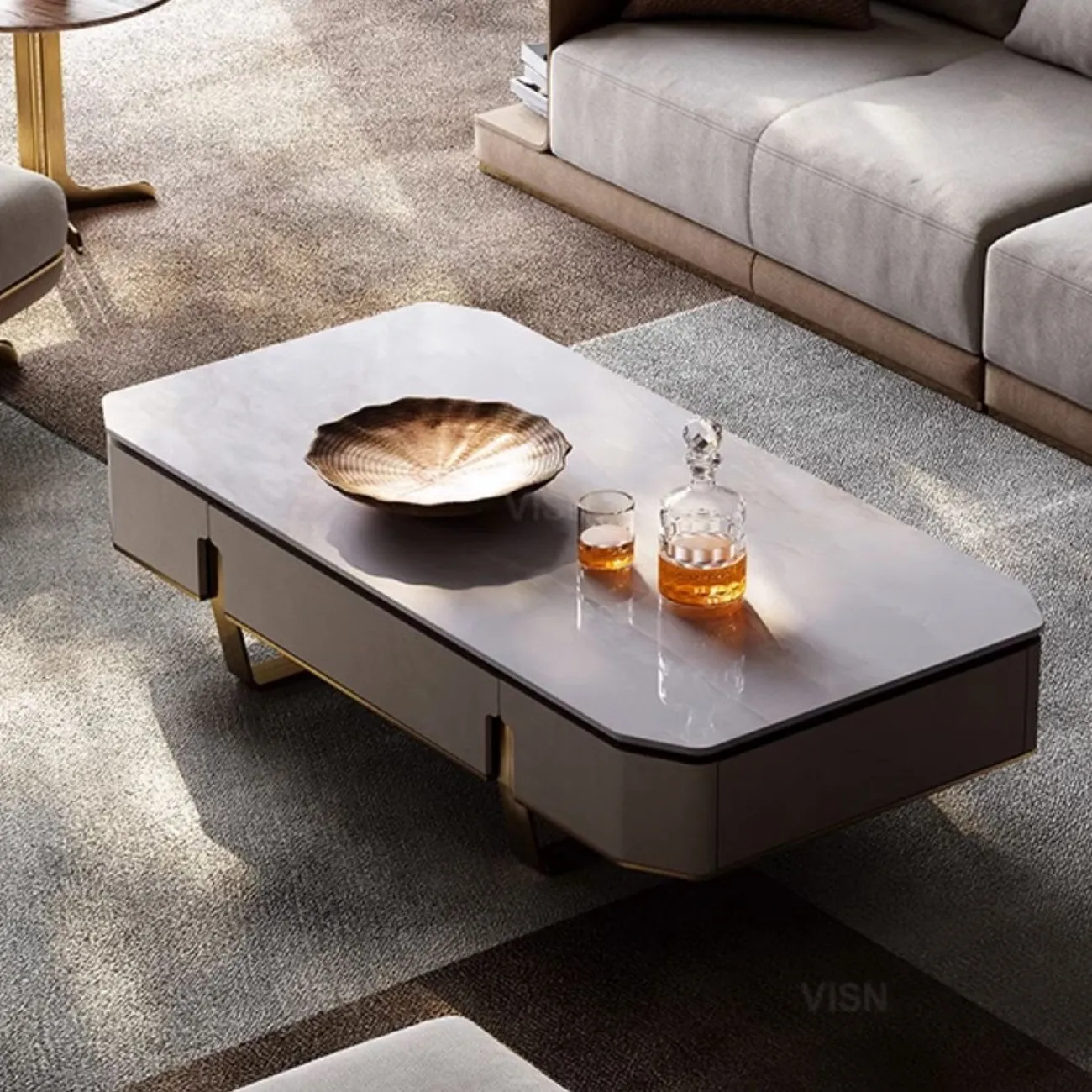 Итальянский журнальный столик из массива дерева  LUXURY VISN 35870-29