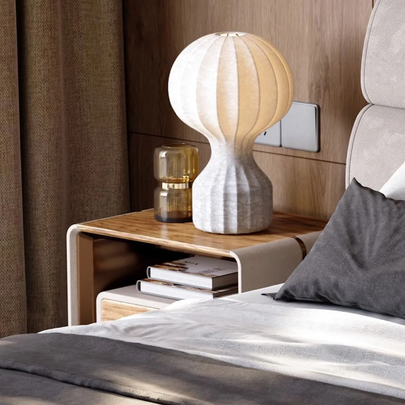 Роскошный прикроватный столик из массива дерева LUXURY VISN 35871-29 Роскошный прикроватный столик из массива дерева LUXURY VISN 35871-29