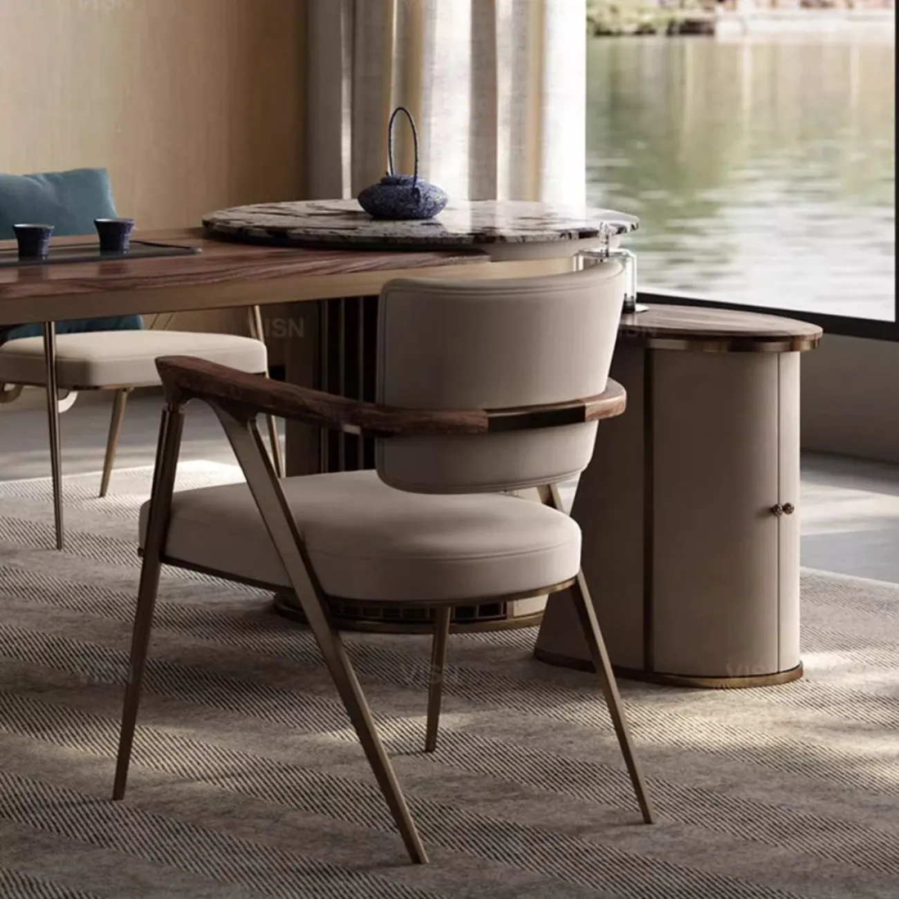 Современный овальный чайный столик LUXURY VISN 35877-29