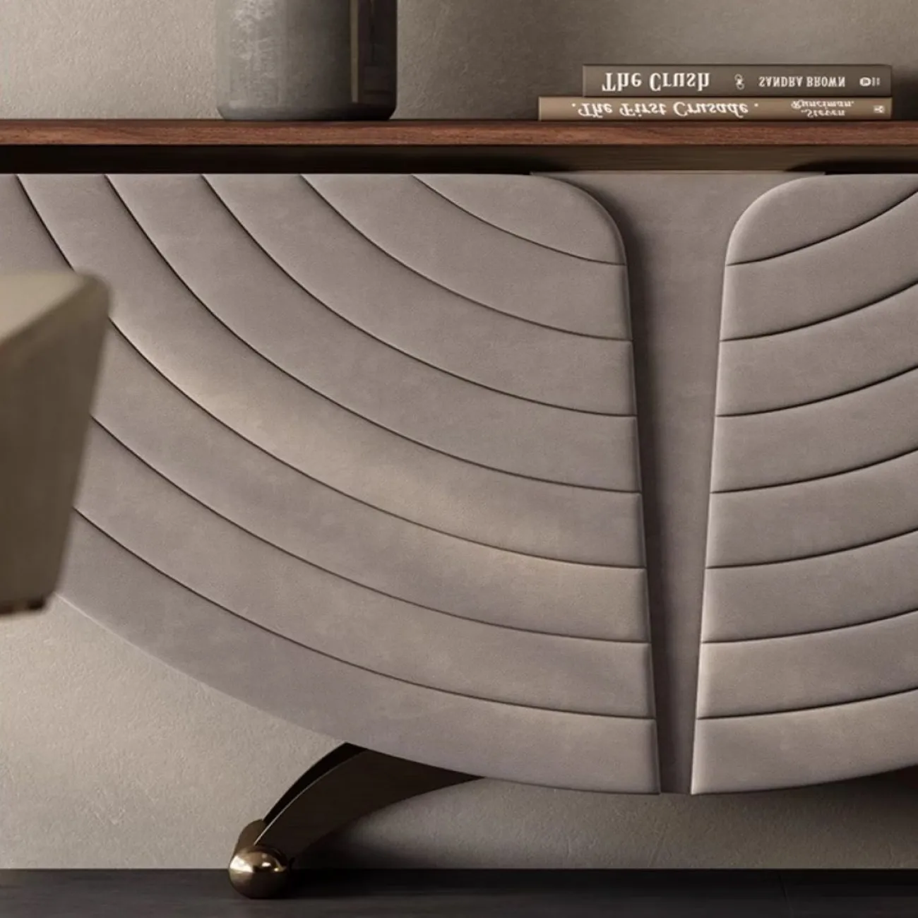 Роскошный кожаный шкаф из массива дерева  LUXURY VISN 35892-29