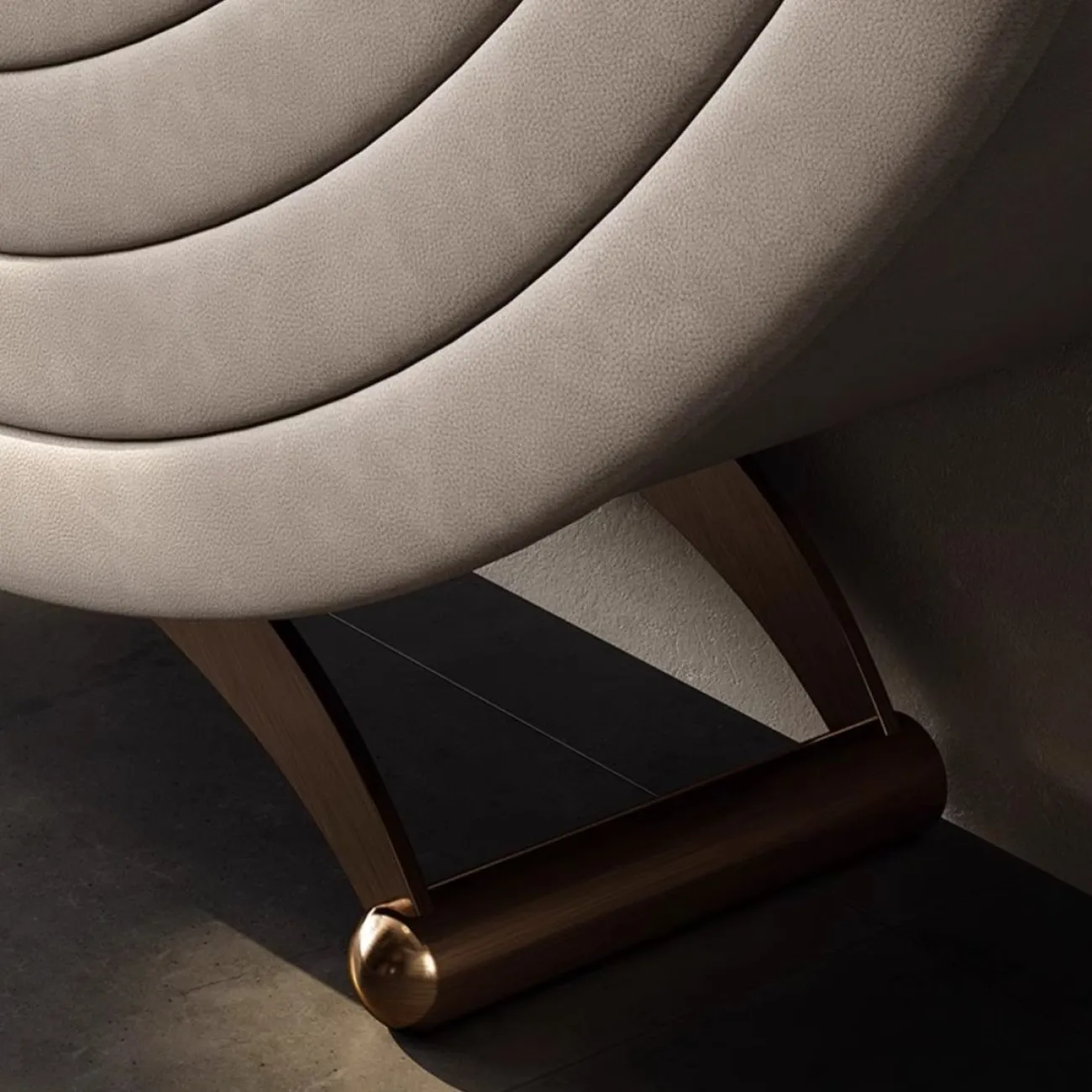 Роскошный кожаный шкаф из массива дерева  LUXURY VISN 35892-29