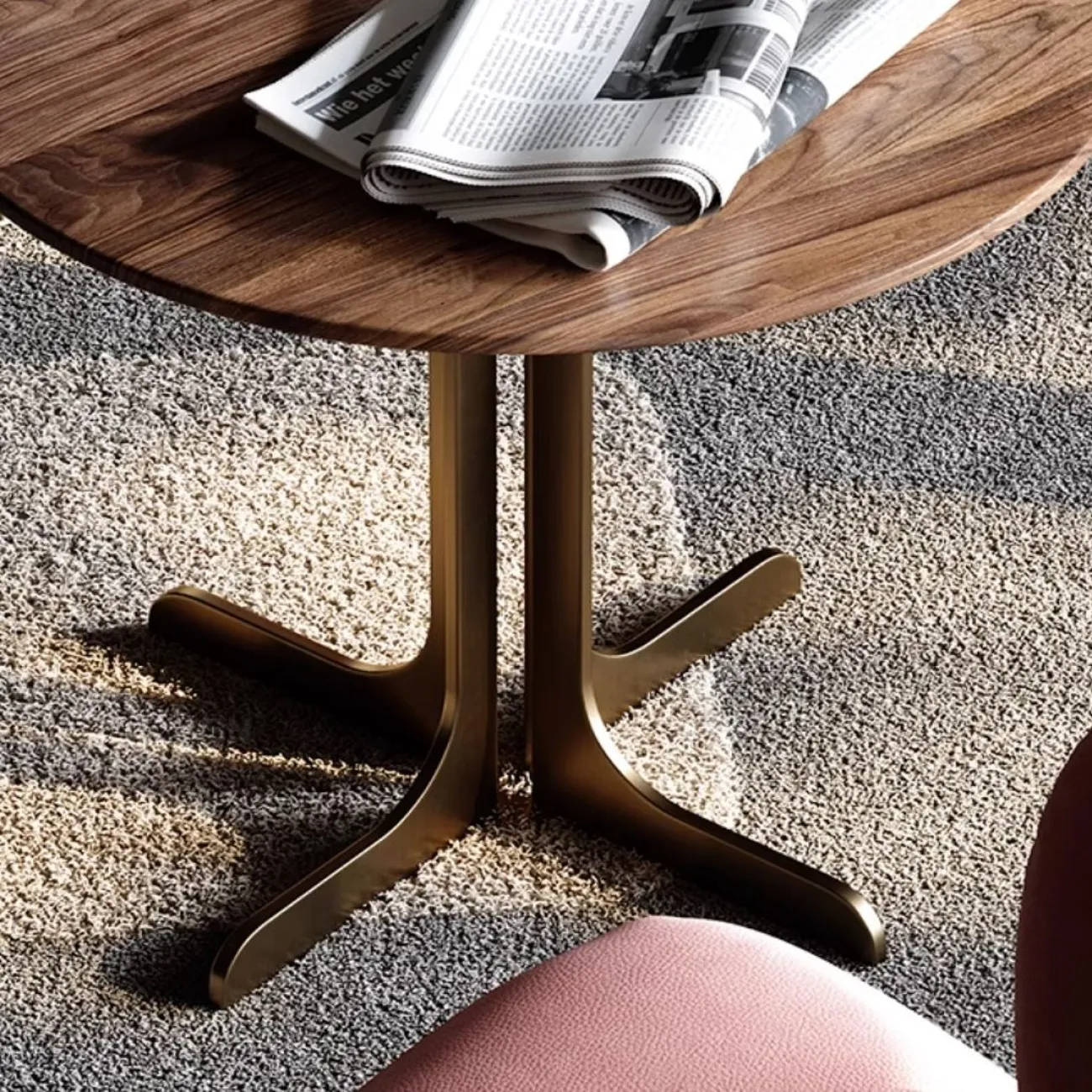 Роскошный приставной столик из массив дерева LUXURY VISN 35901-29 Роскошный приставной столик из массив дерева LUXURY VISN 35901-29