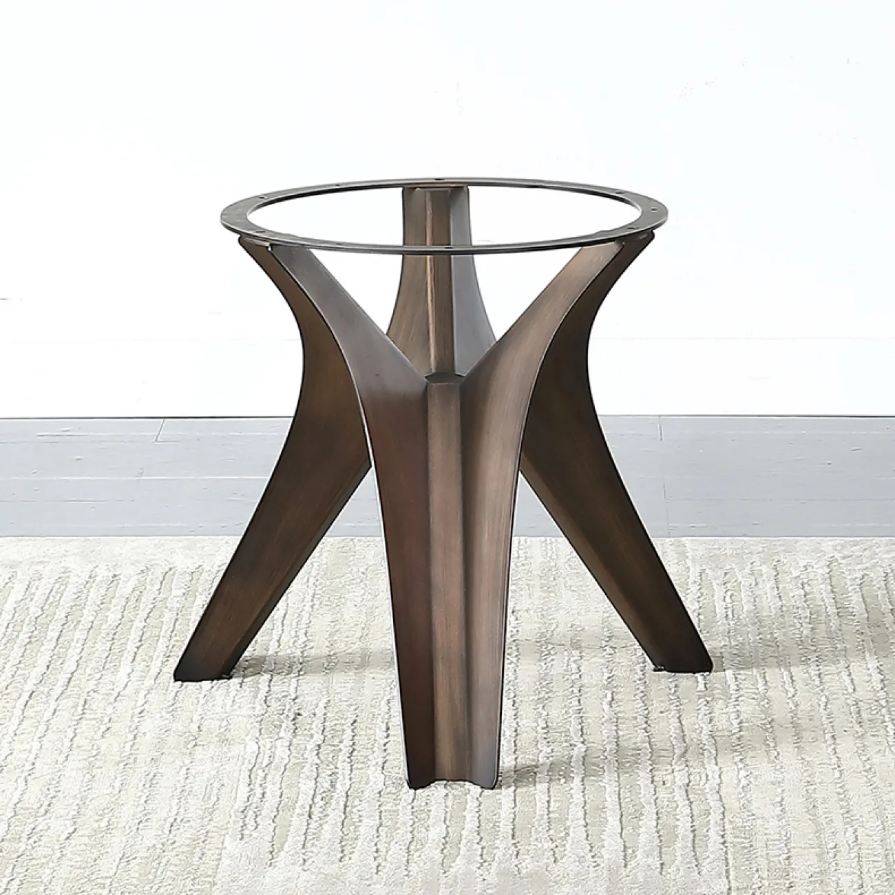 Роскошный круглый обеденный стол в Современном стиле LaLume AR21254-23