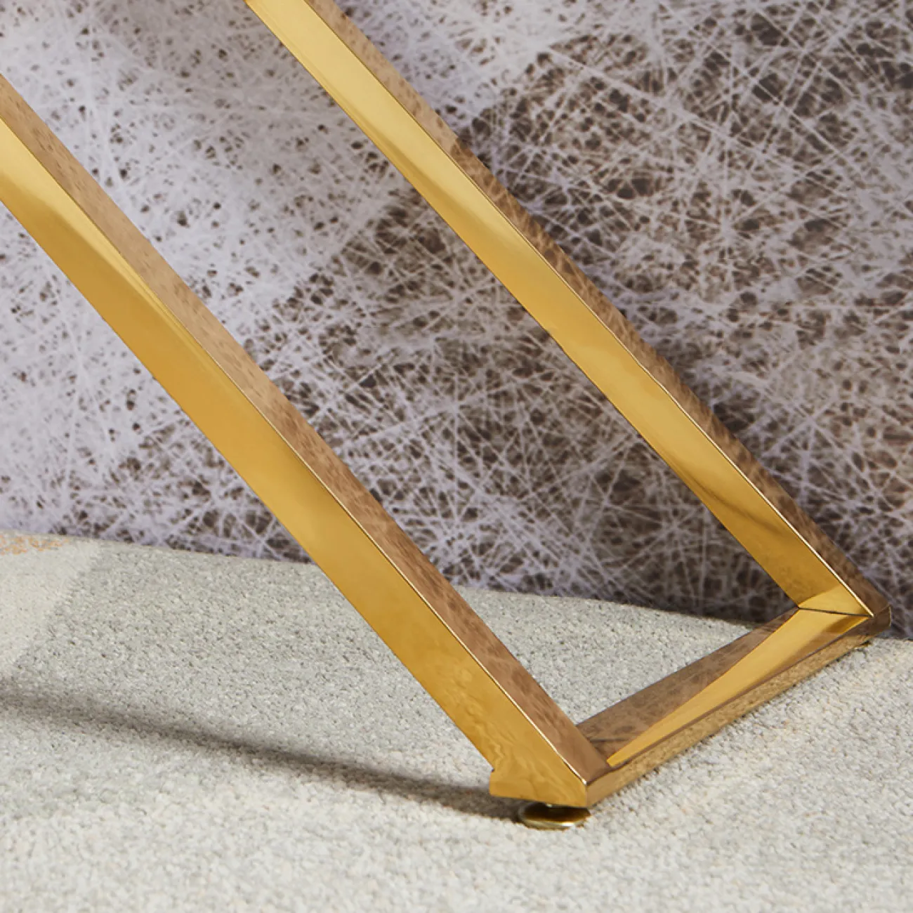 Минималистичный декоративный консольный стол для гостиной в Современном стиле LaLume DK21947-23