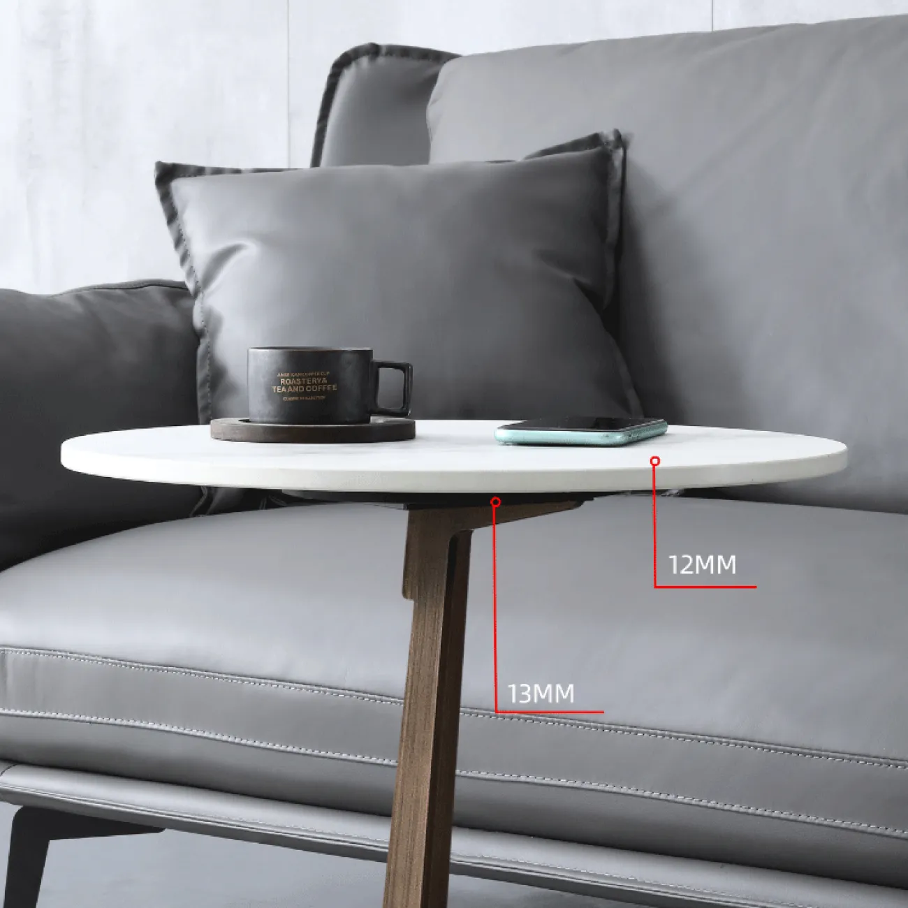 Минималистичный журнальный стол из мрамора в Итальянском стиле LaLume AR22314-23 Минималистичный журнальный стол из мрамора в Итальянском стиле LaLume AR22314-23