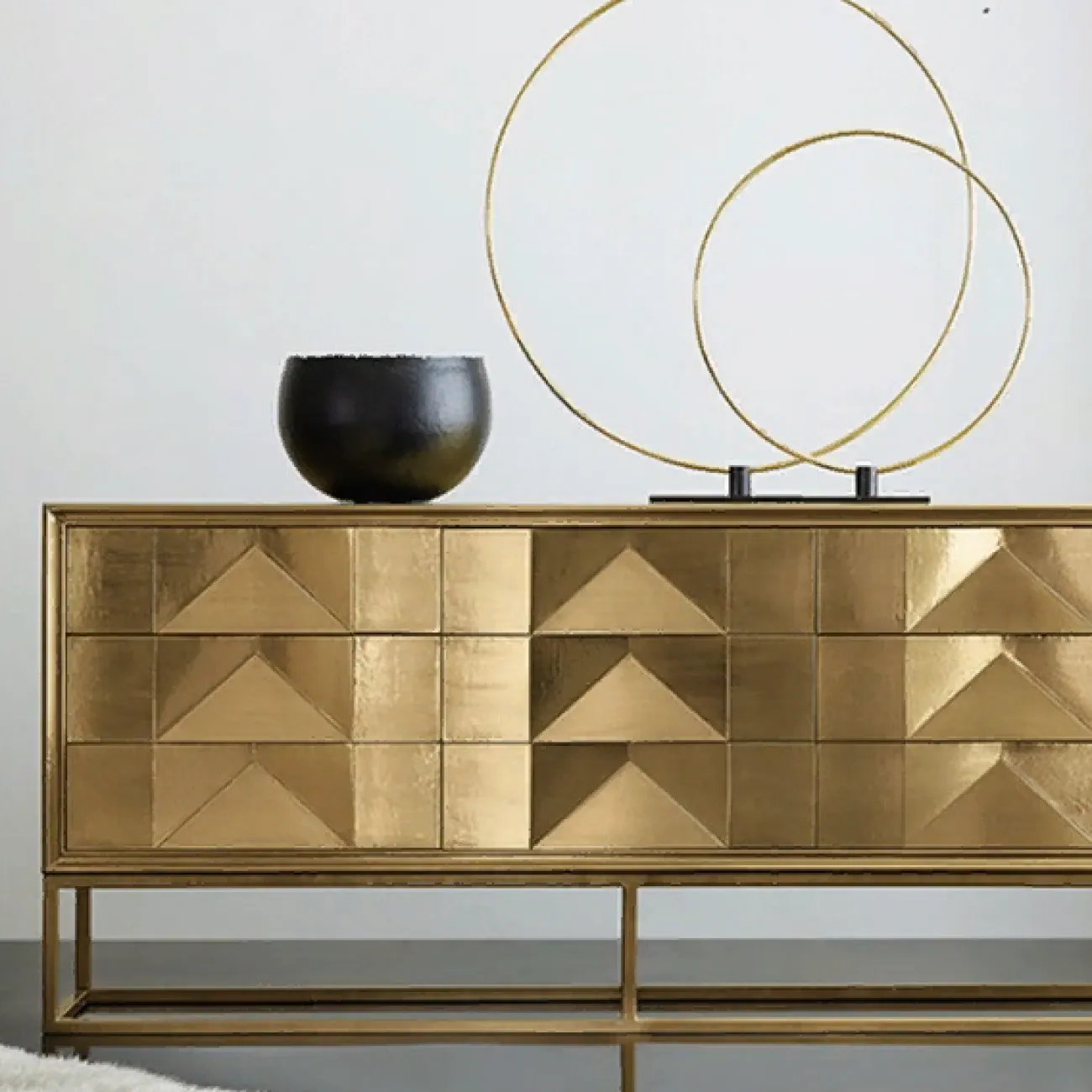 Декоративный шкаф Amiko Декоративный шкаф Amiko