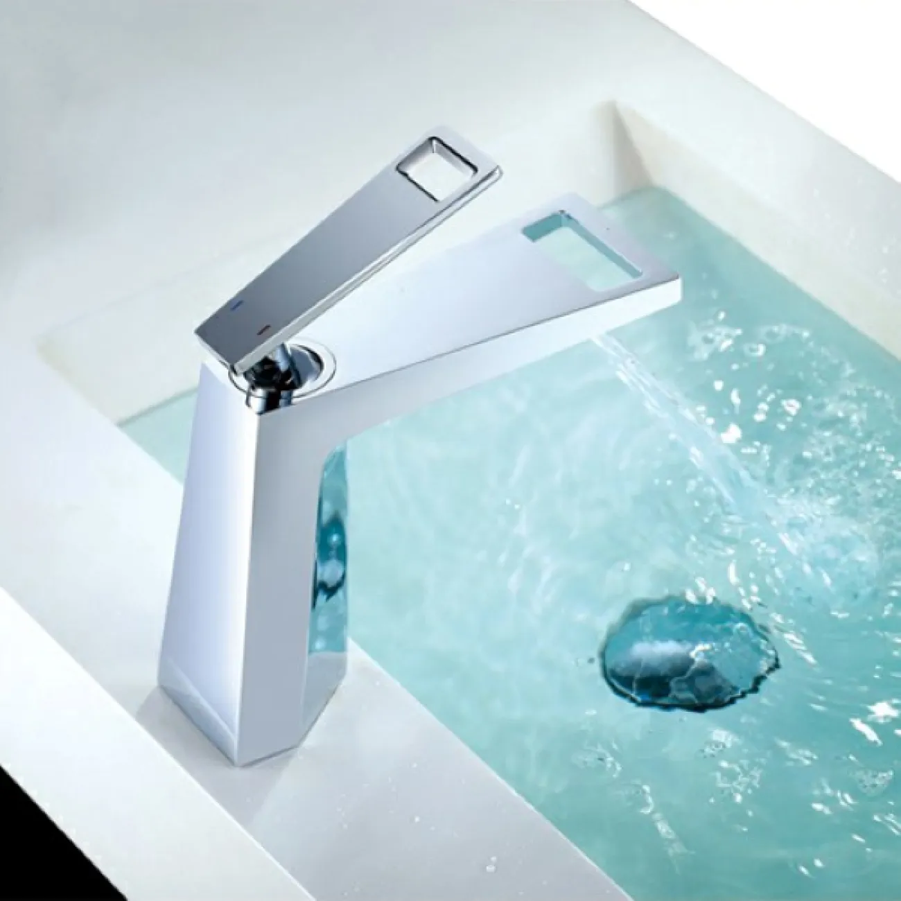 Современный латунный смеситель для ванной комнаты LaLume MB20497-23