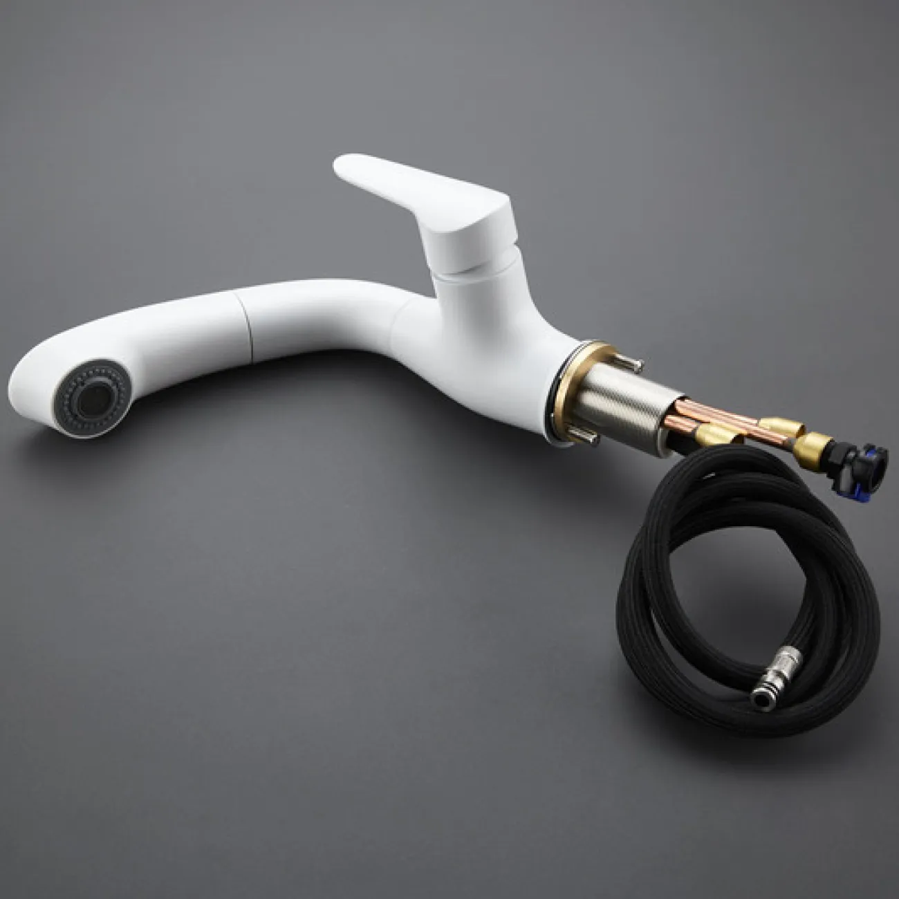 Современный многофункциональный латунный смеситель для ванной комнаты LaLume MB20514-23 Современный многофункциональный латунный смеситель для ванной комнаты LaLume MB20514-23