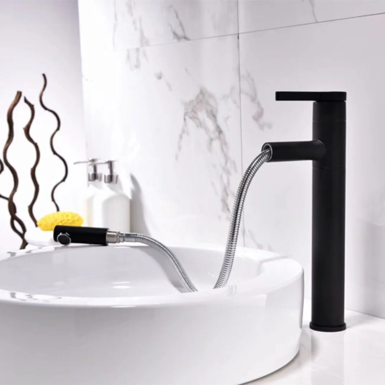 Современный латунный смеситель 360° для ванной комнаты LaLume MB20518-23 Современный латунный смеситель 360° для ванной комнаты LaLume MB20518-23