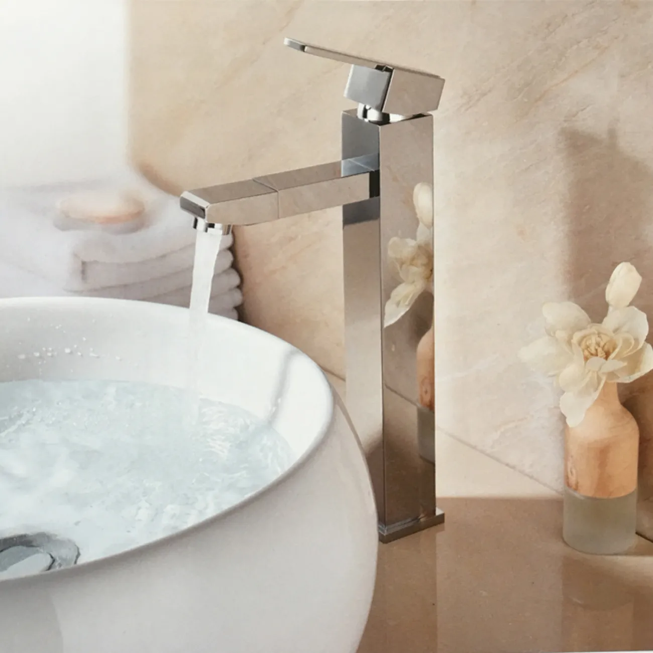 Современный латунный смеситель для ванной комнаты LaLume MB20520-23 Современный латунный смеситель для ванной комнаты LaLume MB20520-23