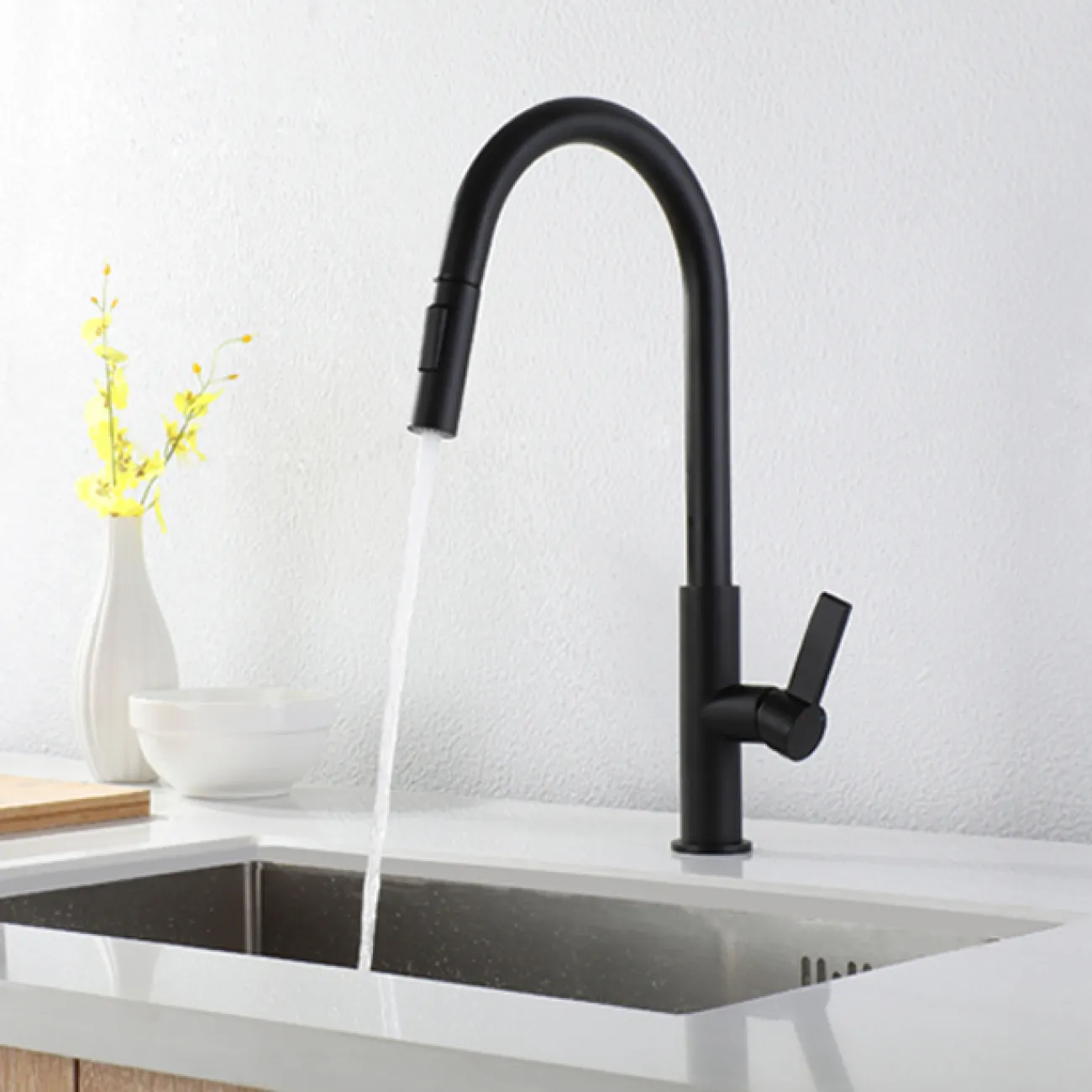 Выдвижной латунный смеситель для кухни LaLume MB20544-23