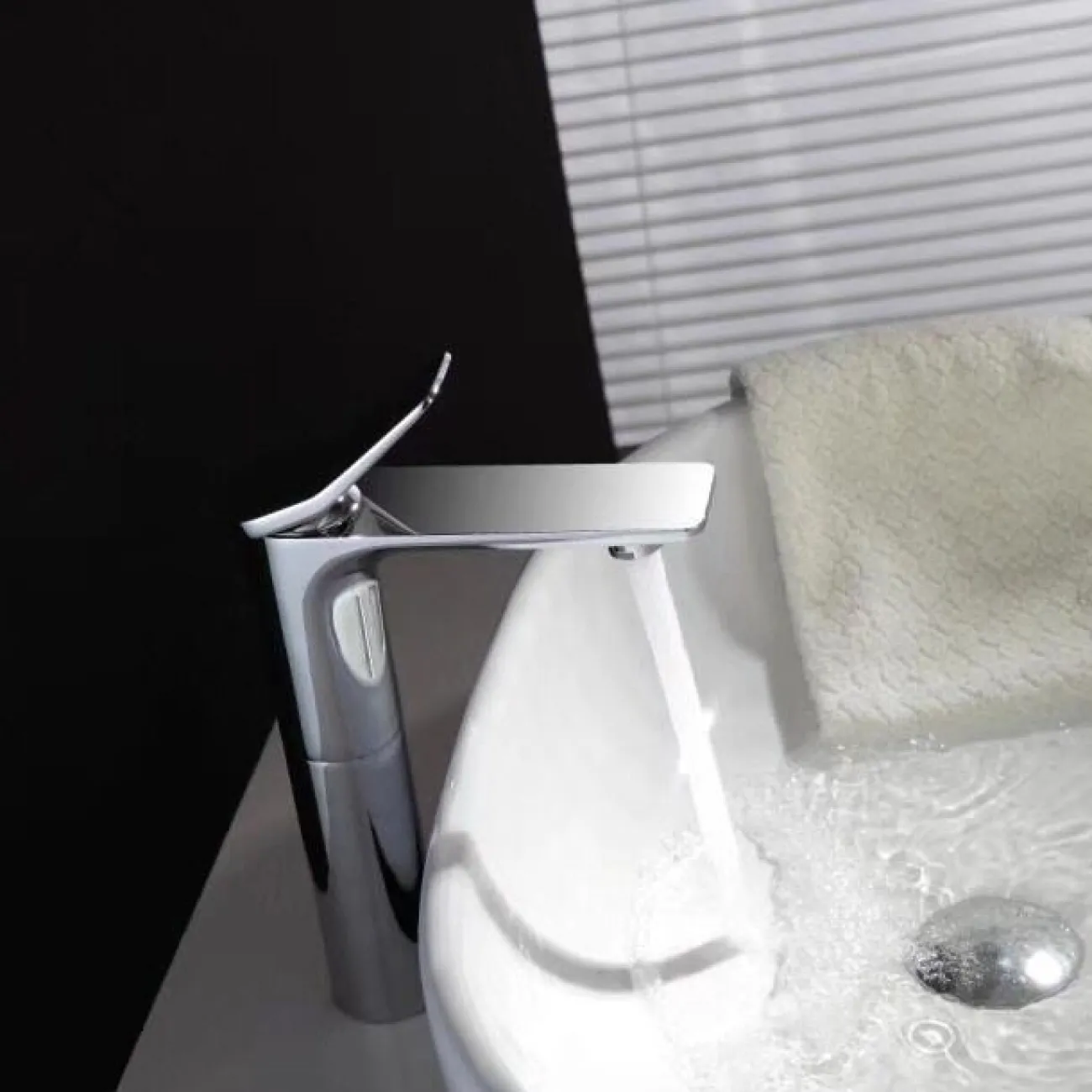 Современный латунный смеситель для ванной комнаты LaLume MB20626-23 Современный латунный смеситель для ванной комнаты LaLume MB20626-23