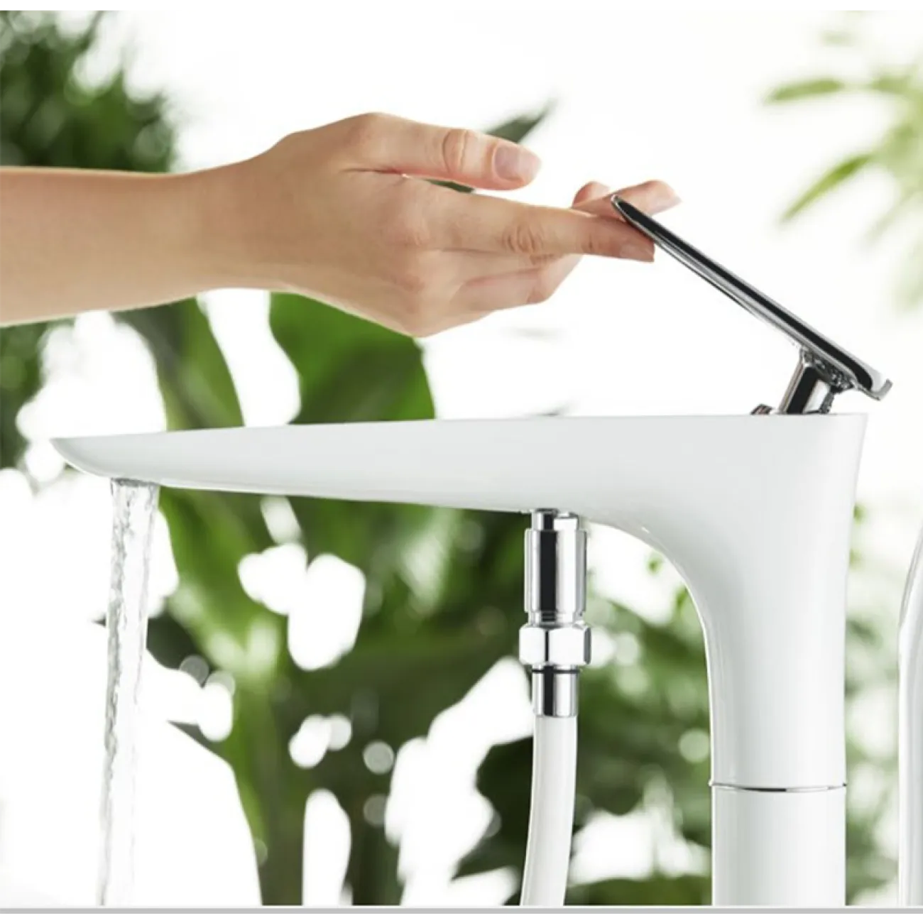 Современный латунный смеситель для ванной комнаты LaLume MB20640-23