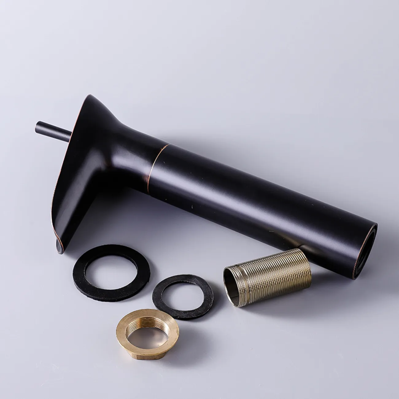 Современный латунный смеситель для ванной комнаты LaLume MB20739-23