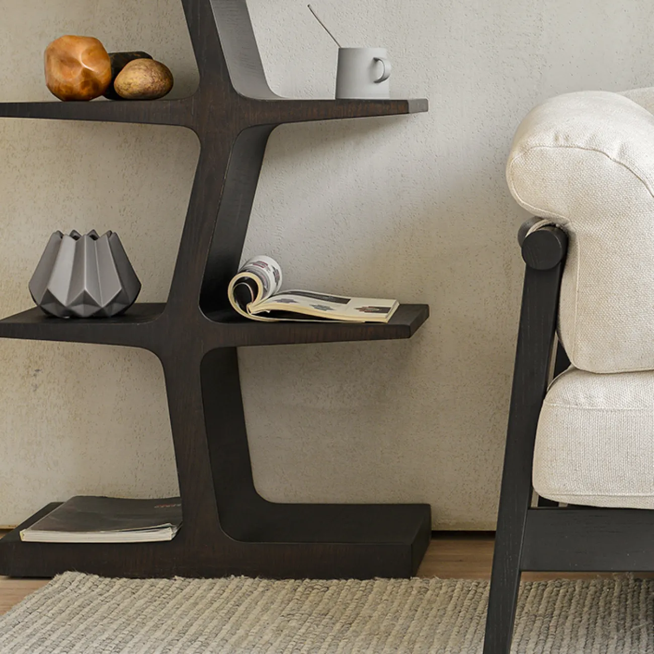 Минималистичная книжная полка из ясеня для гостиной  MIZEO 37346-29