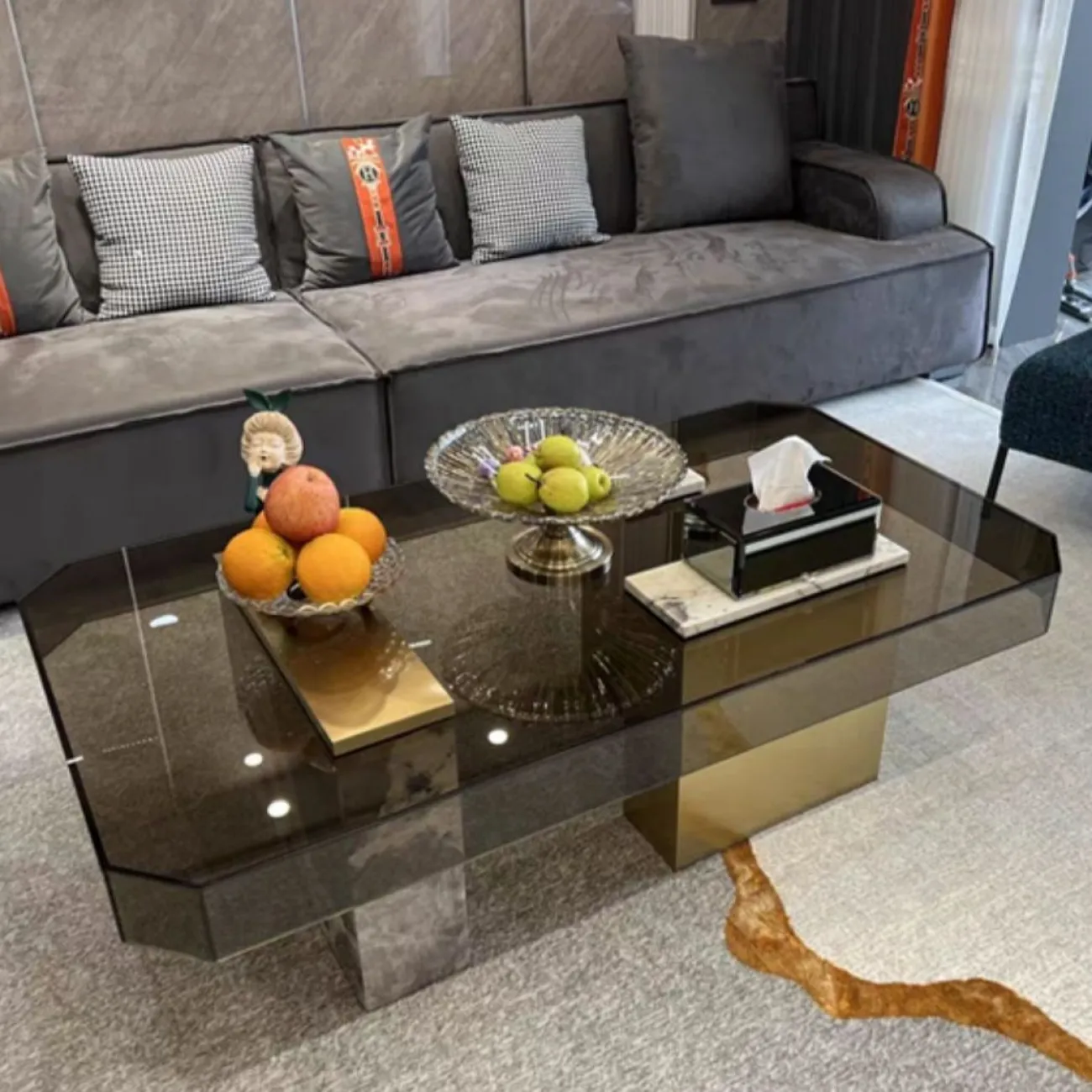 Роскошный журнальный столик из закаленного стекла MSS 37355-29