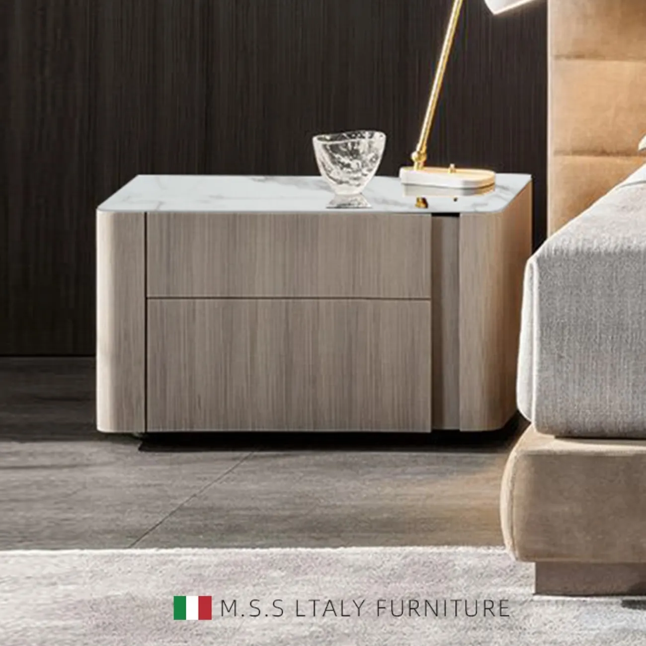 Дизайнерская прикроватная тумбочка MSS 37360-29 Дизайнерская прикроватная тумбочка MSS 37360-29