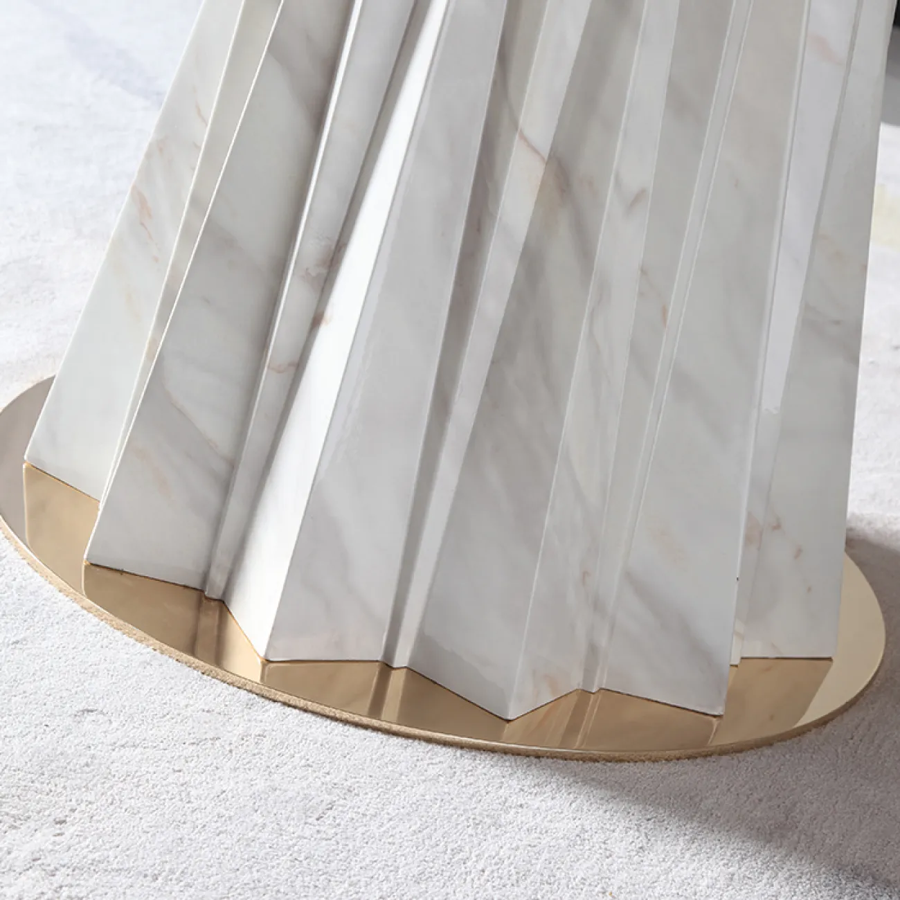 Роскошный обеденный стол из натурального мрамора MSS 37371-29