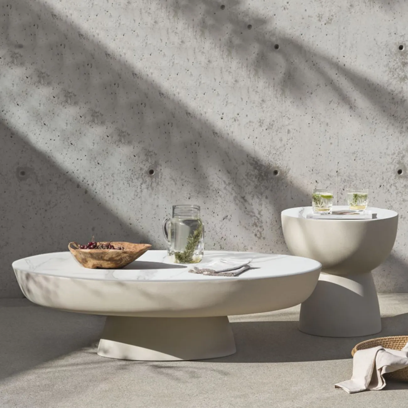 Журнальный столик стиль  ваби-саби из натурального камня MSS 37385-29 