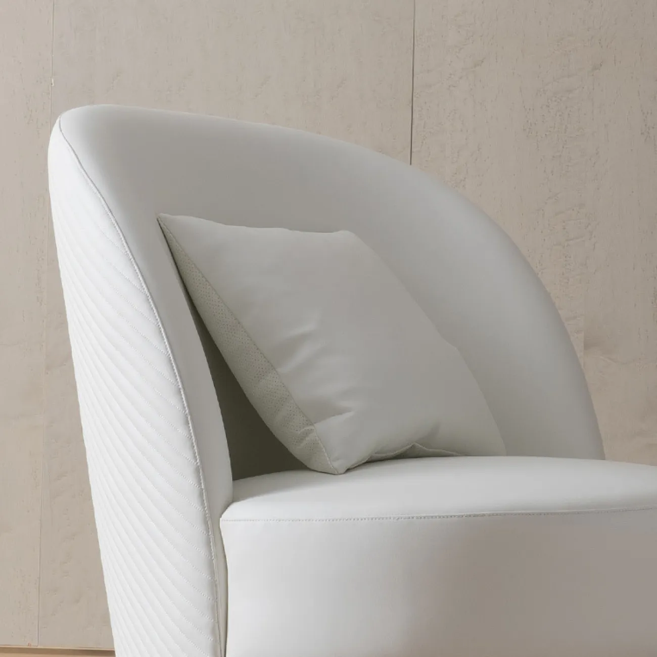 Роскошное дизайнерское кресло MSS 37387-29