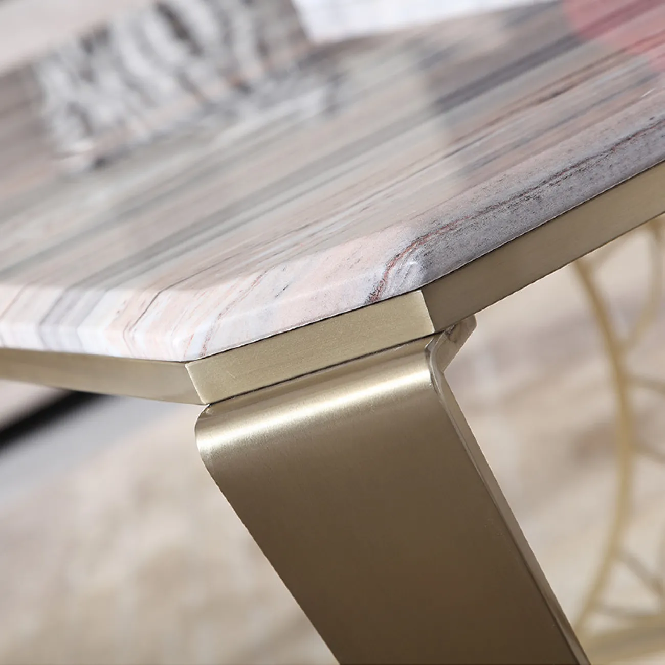 Роскошный журнальный столик из мрамора MSS  37390-29