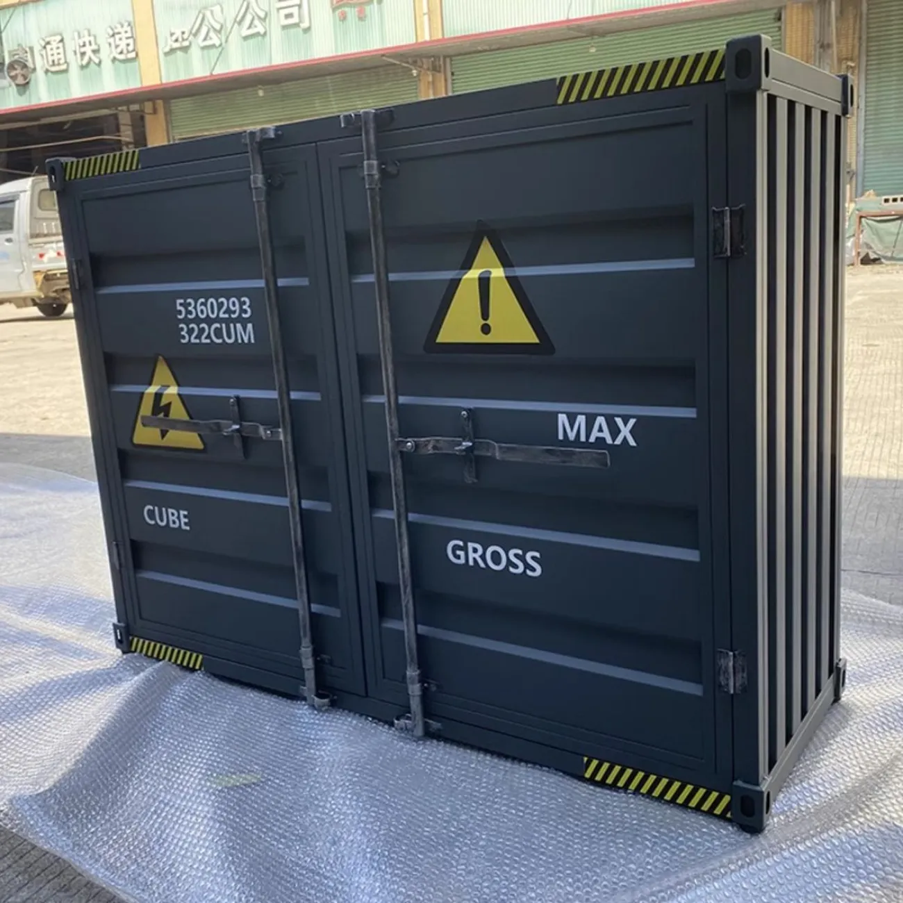 Шкаф из кованого железа в промышленном стиле Nautical 36519-29